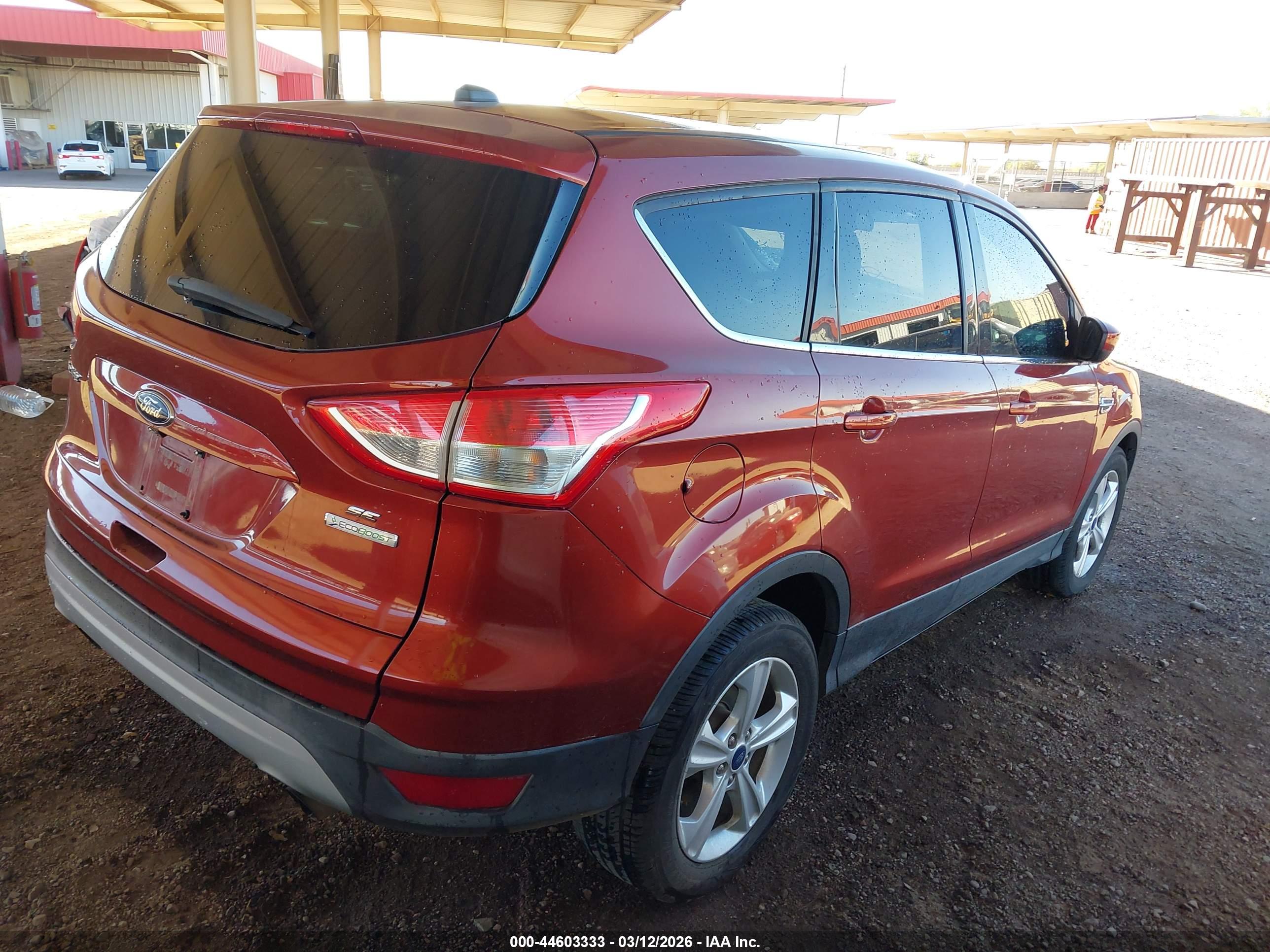 FORD ESCAPE image 4