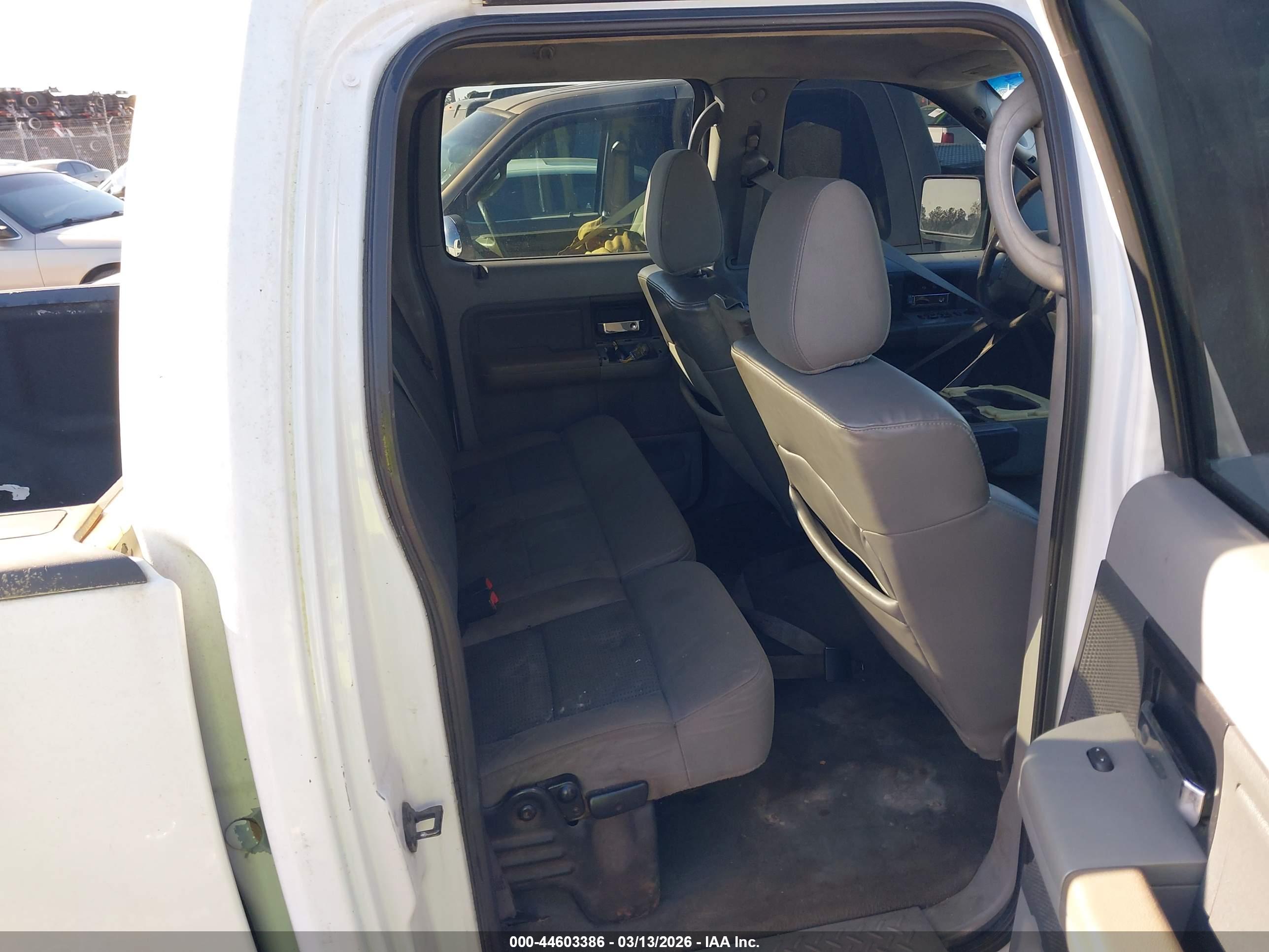 FORD F-150 image 8