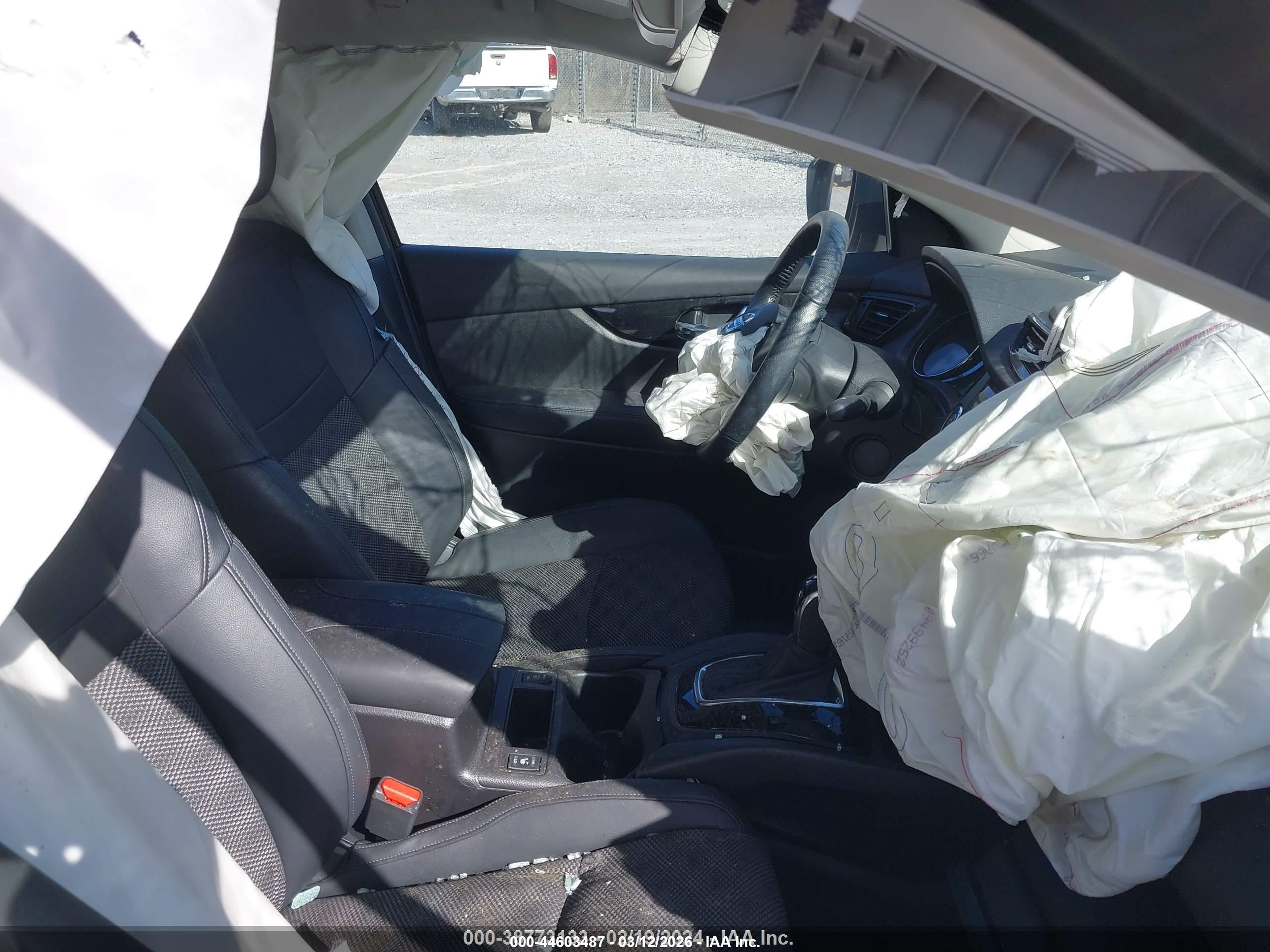 NISSAN ROGUE image 5