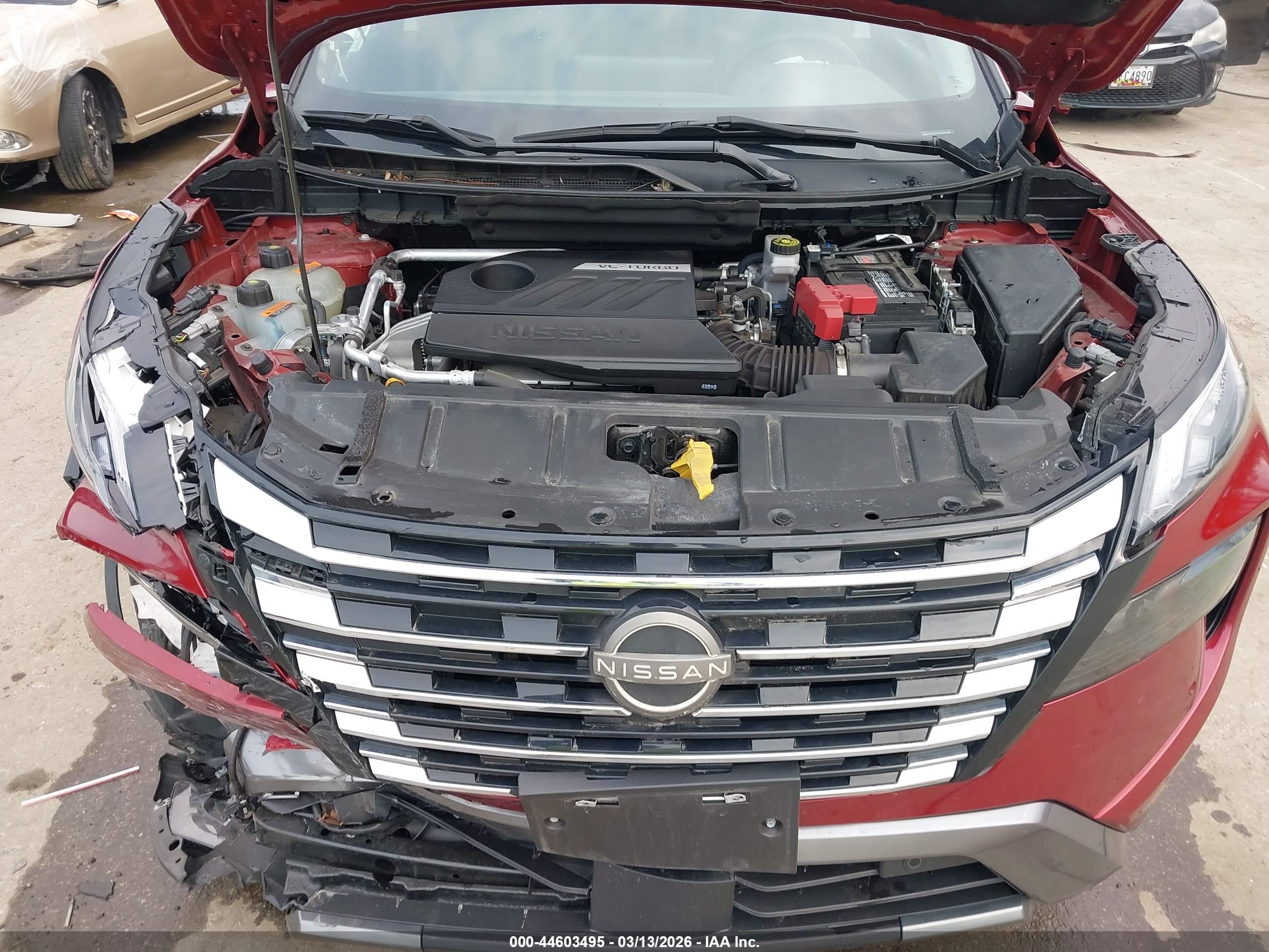 NISSAN ROGUE image 10