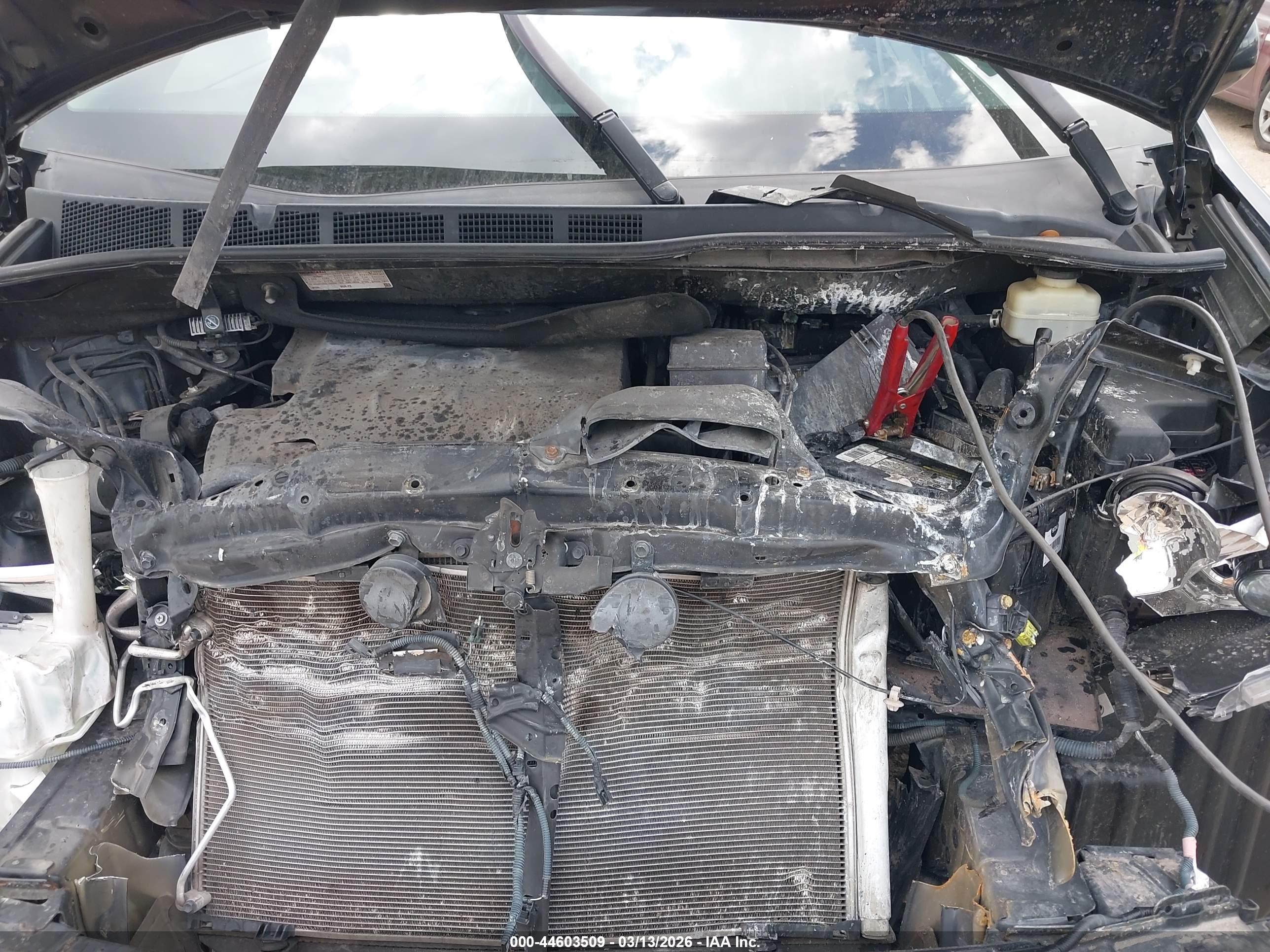 TOYOTA SIENNA image 10