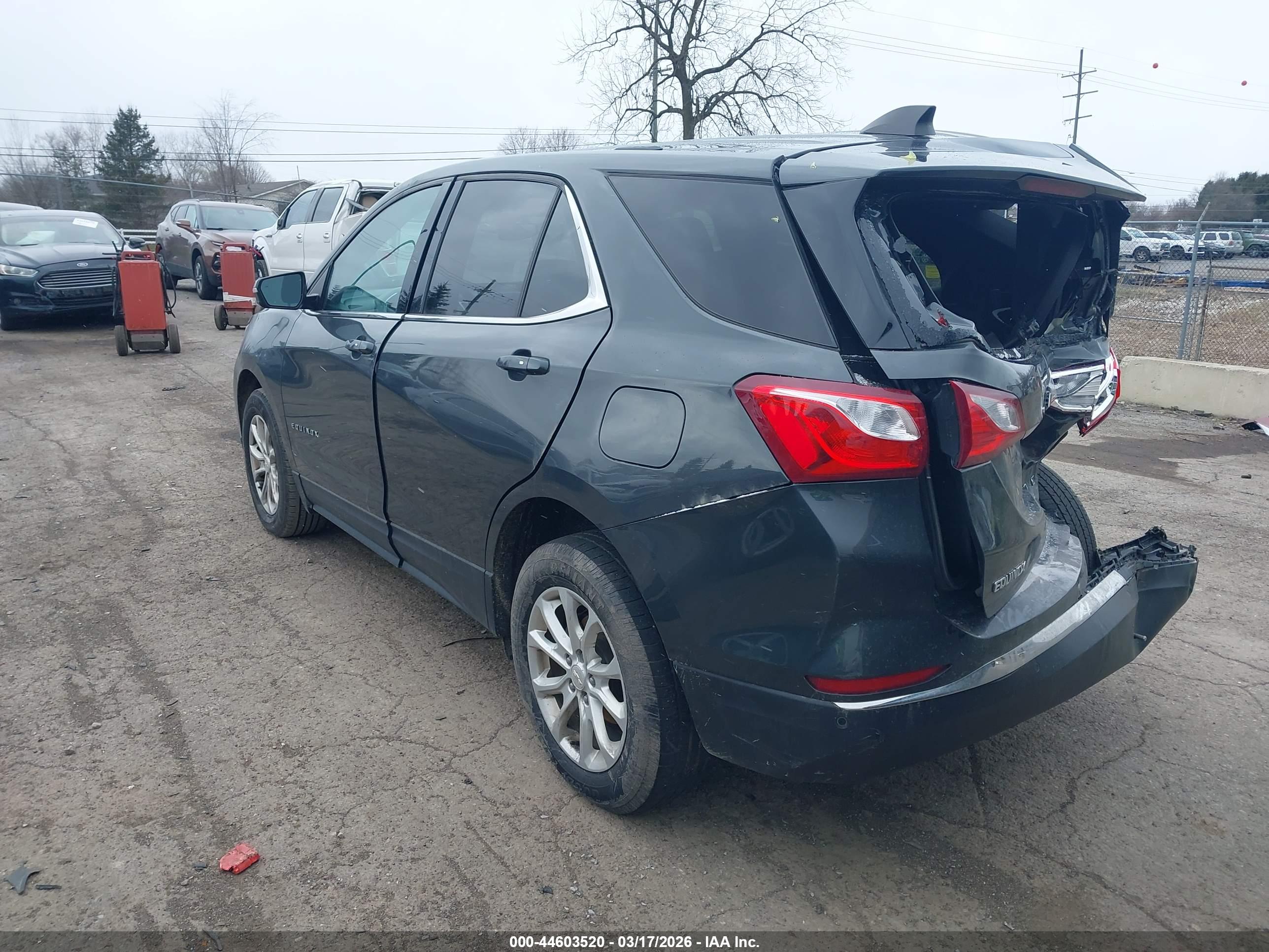 CHEVROLET EQUINOX image 3