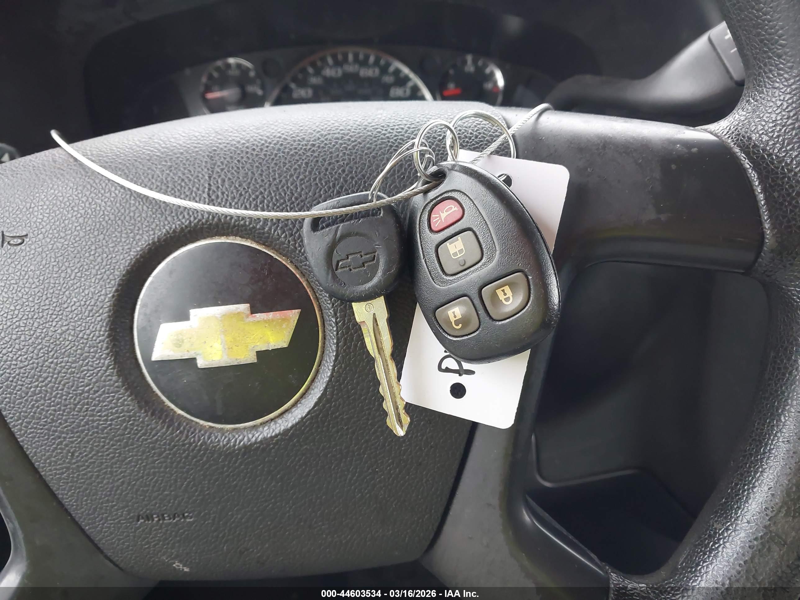 CHEVROLET EXPRESS image 11