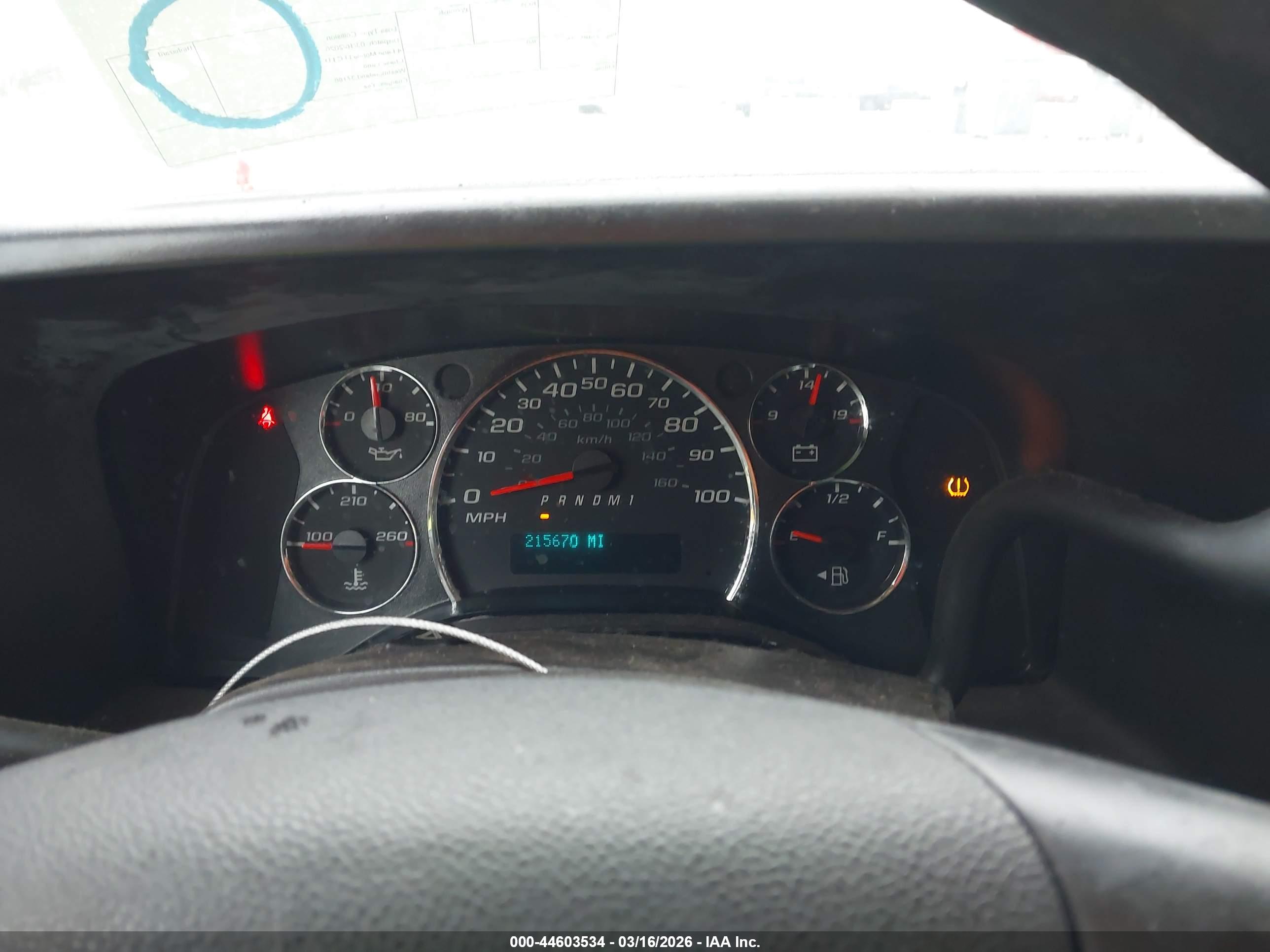 CHEVROLET EXPRESS image 7