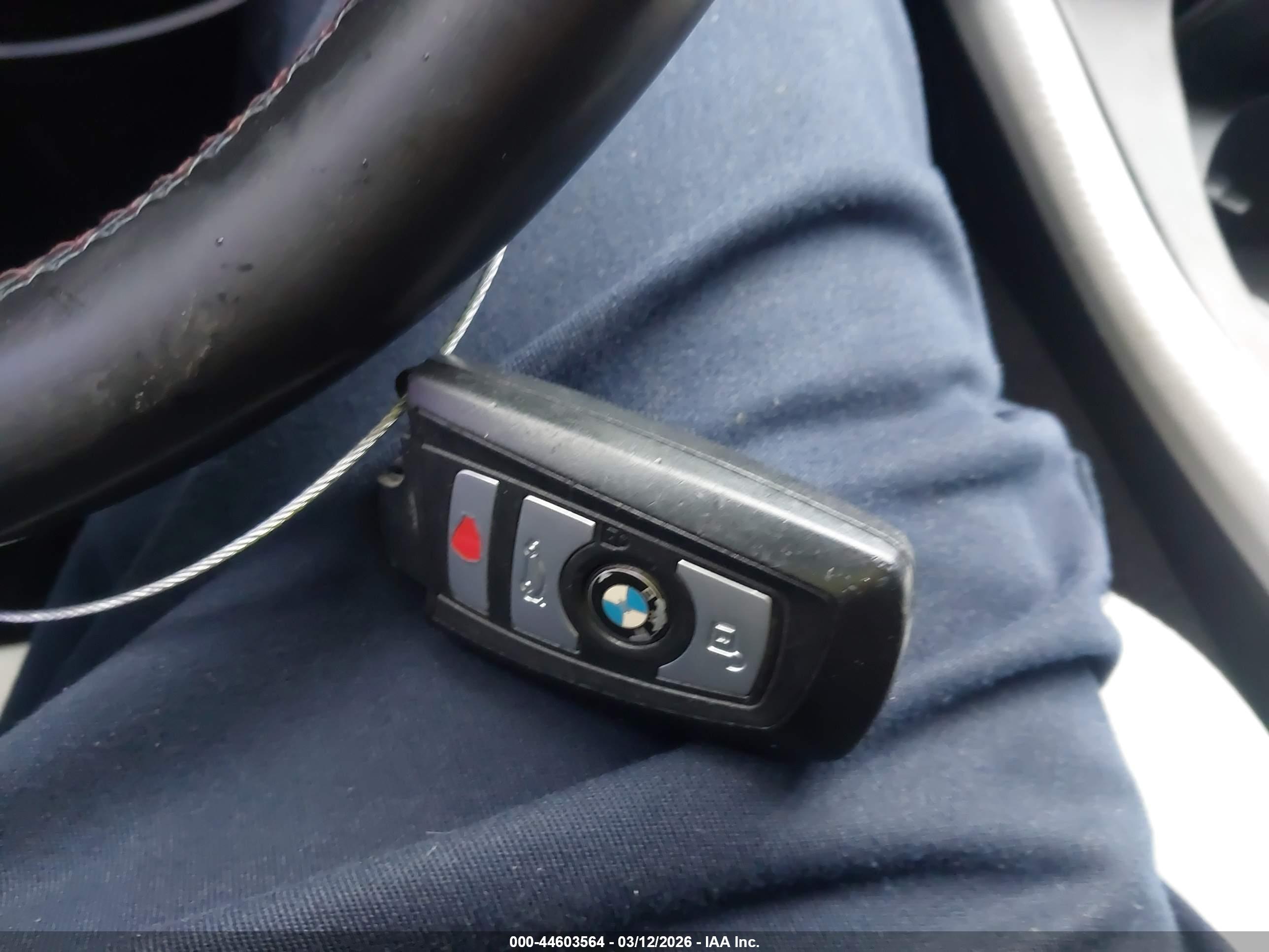 BMW M5 image 11