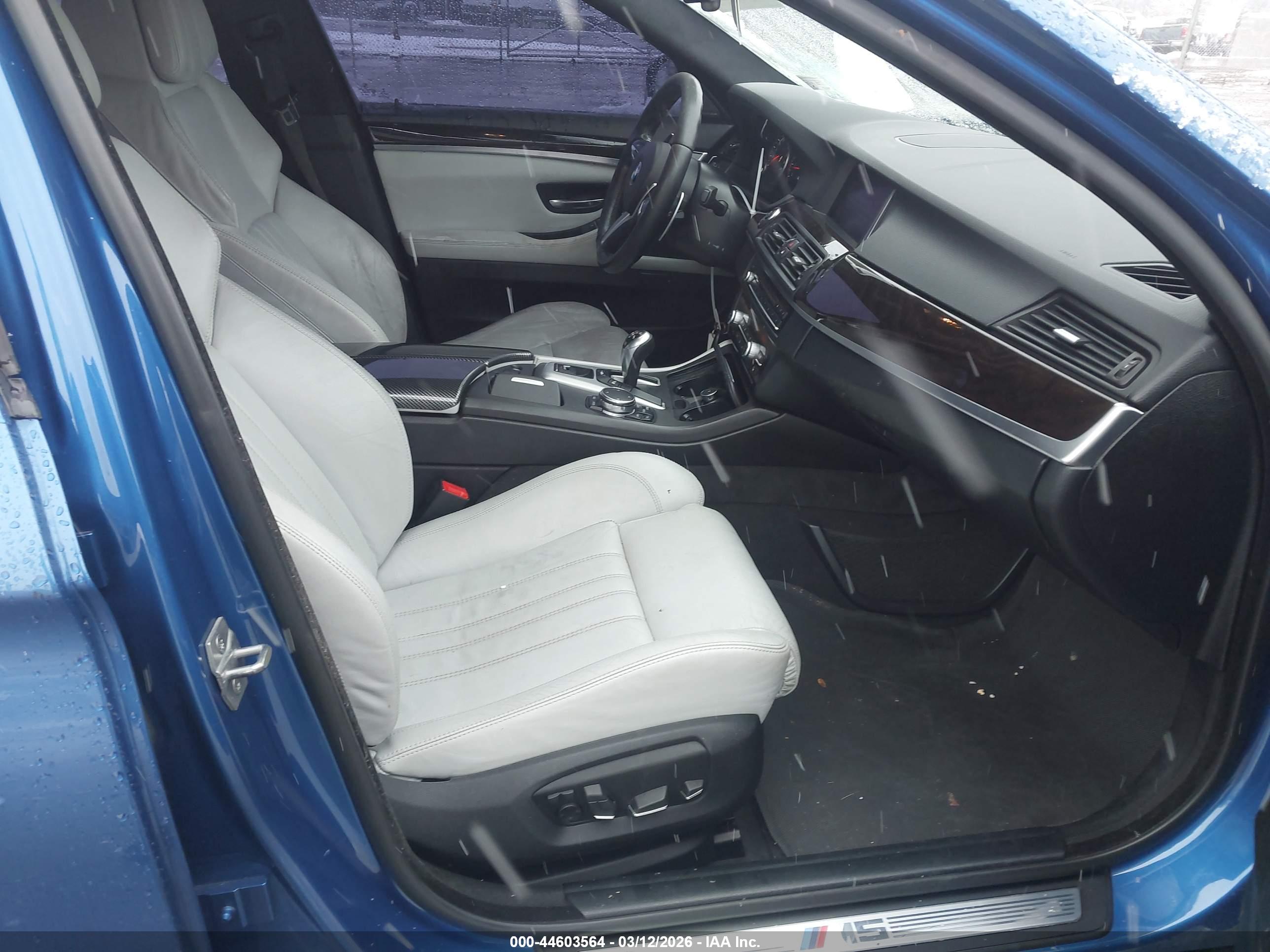 BMW M5 image 5