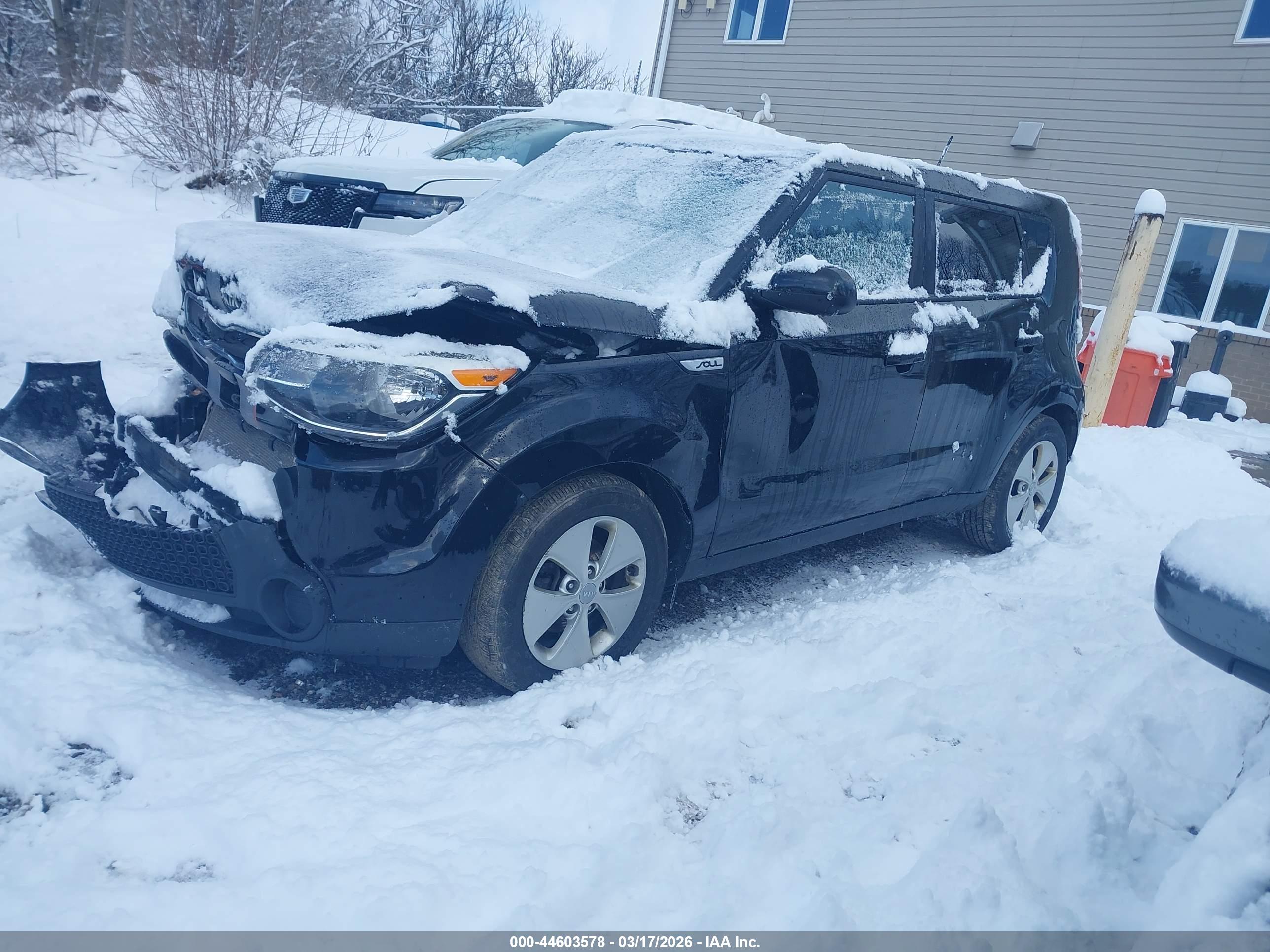 KIA SOUL image 2