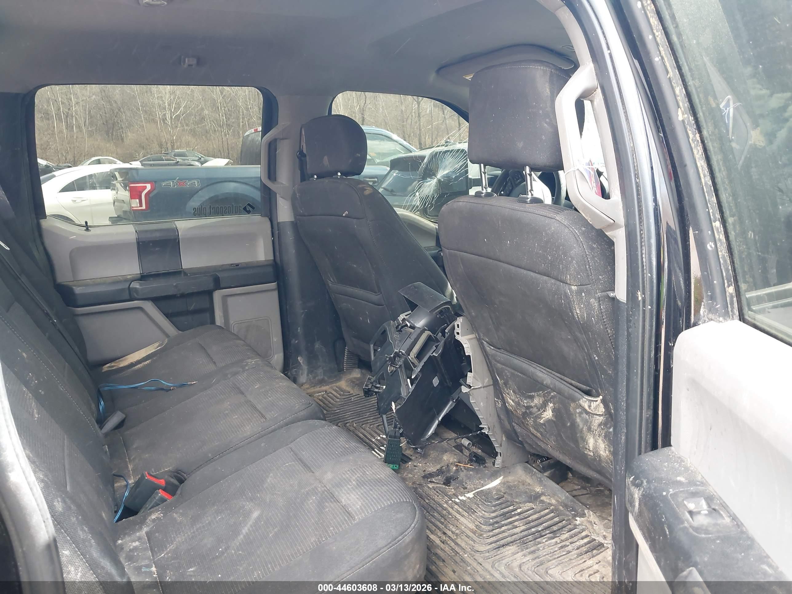 FORD F-150 image 8