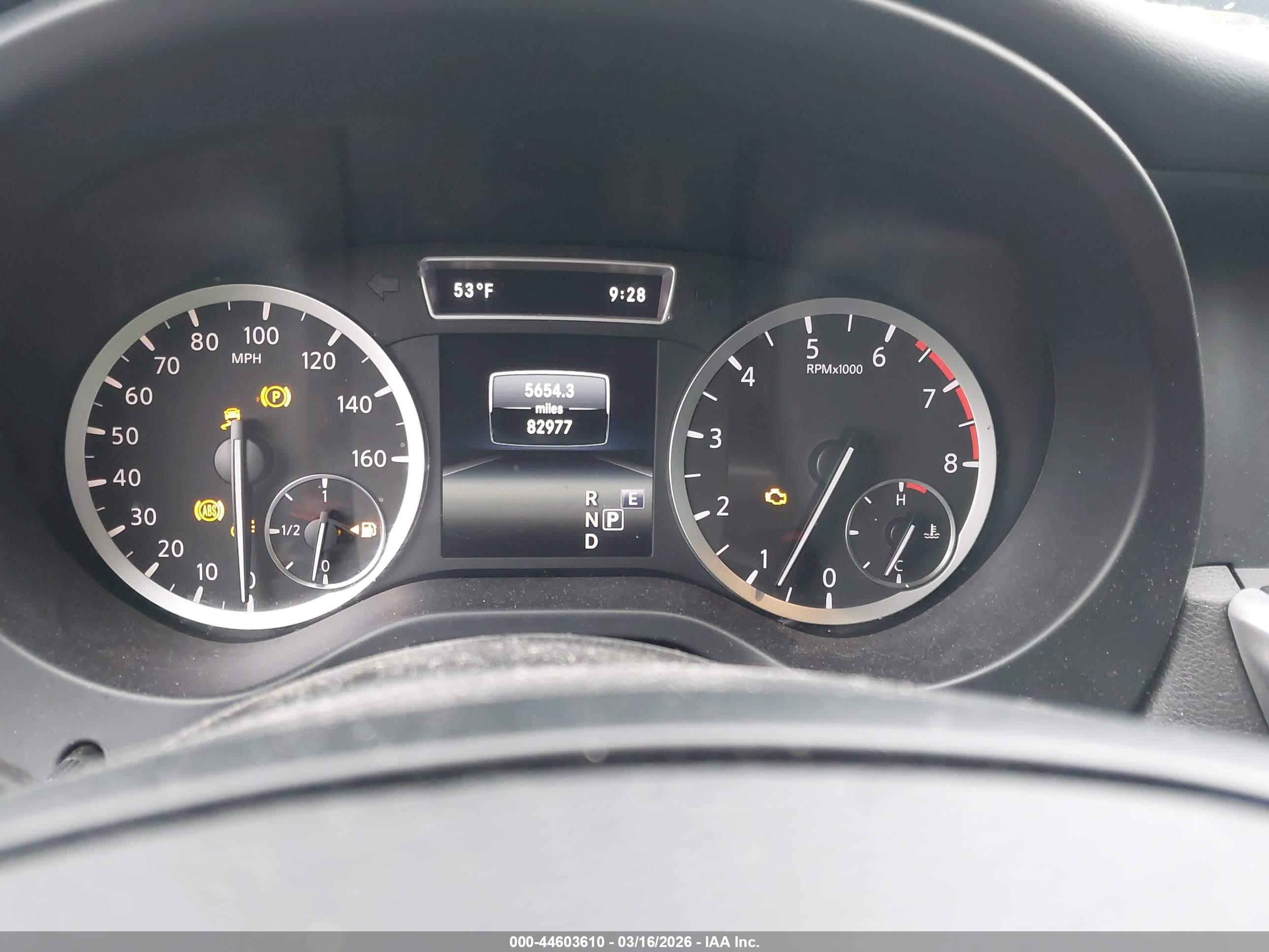 INFINITI QX30 image 7