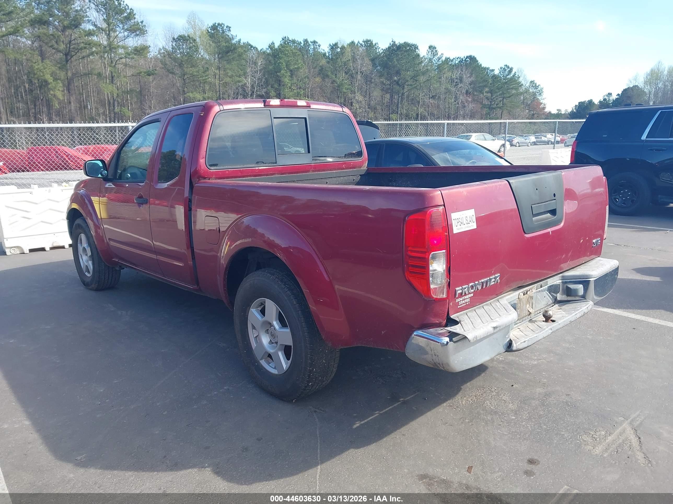 NISSAN FRONTIER image 3