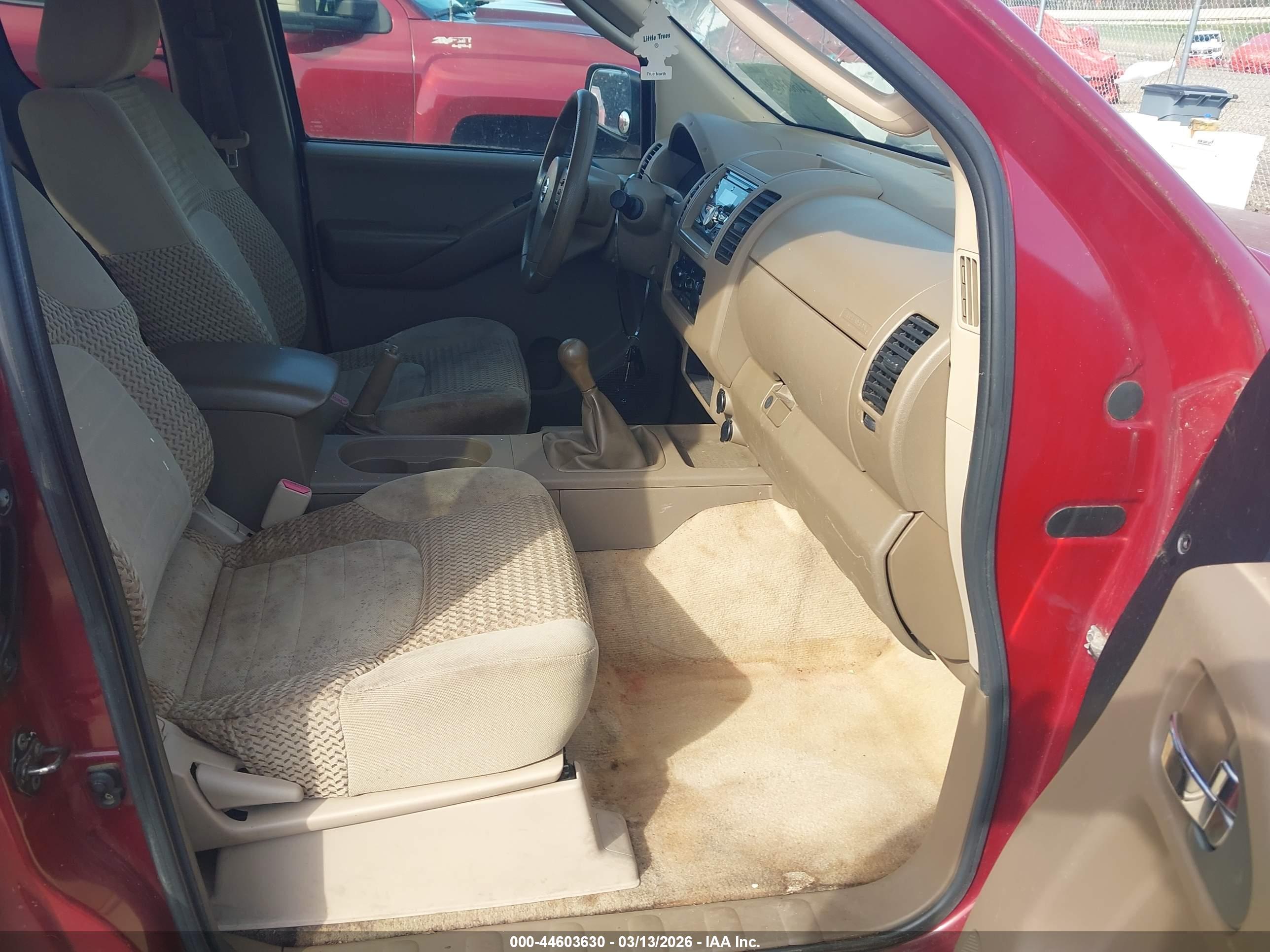 NISSAN FRONTIER image 5