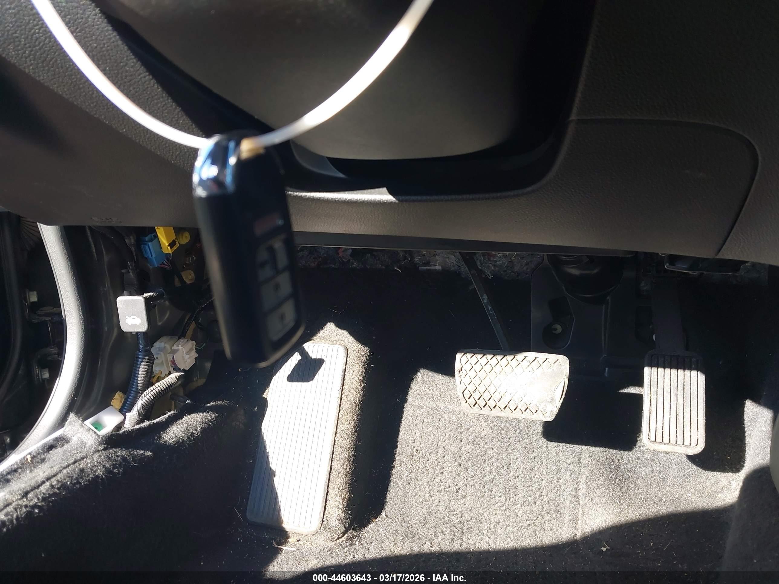 HONDA ACCORD image 11