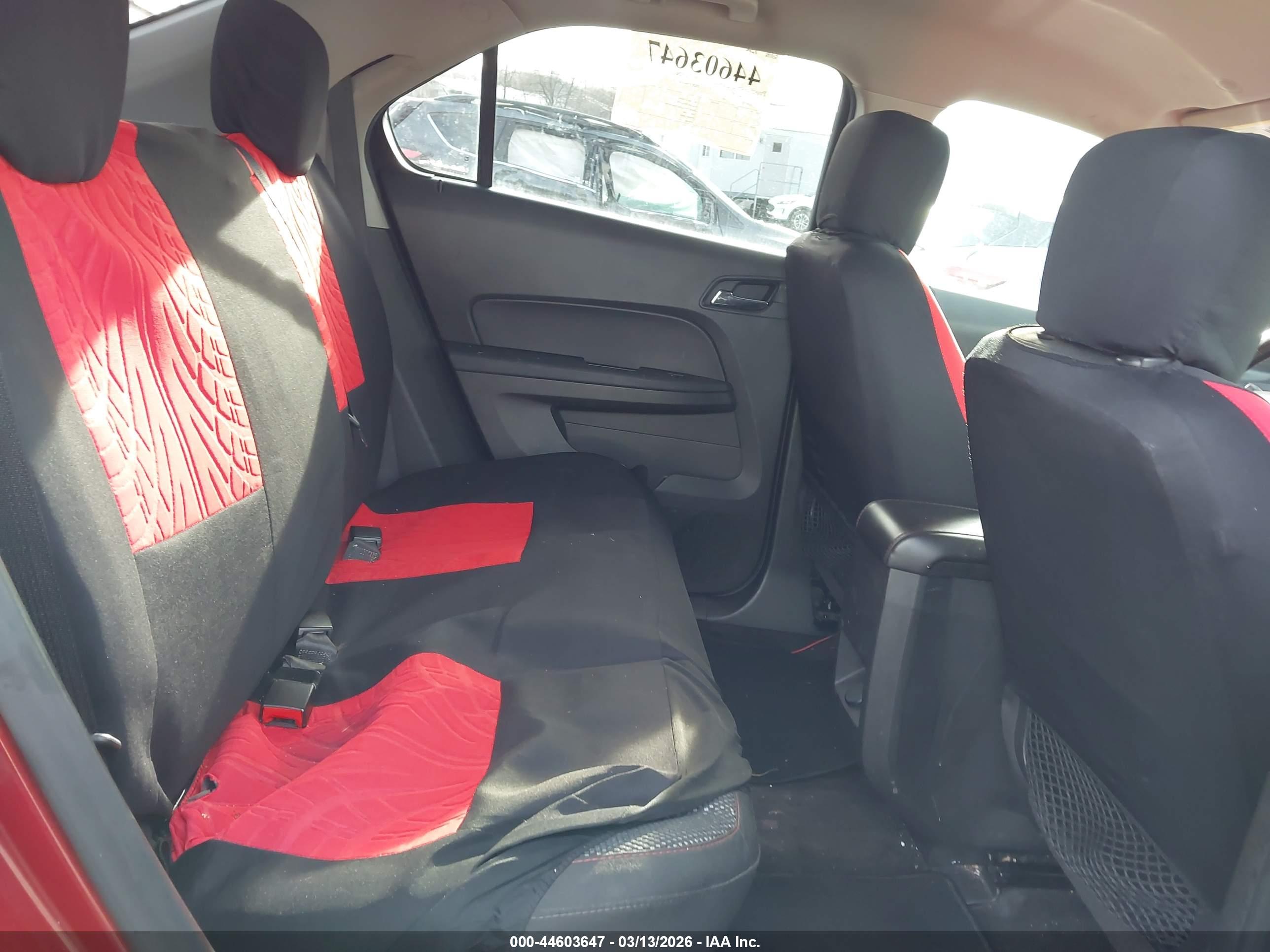 CHEVROLET EQUINOX image 8