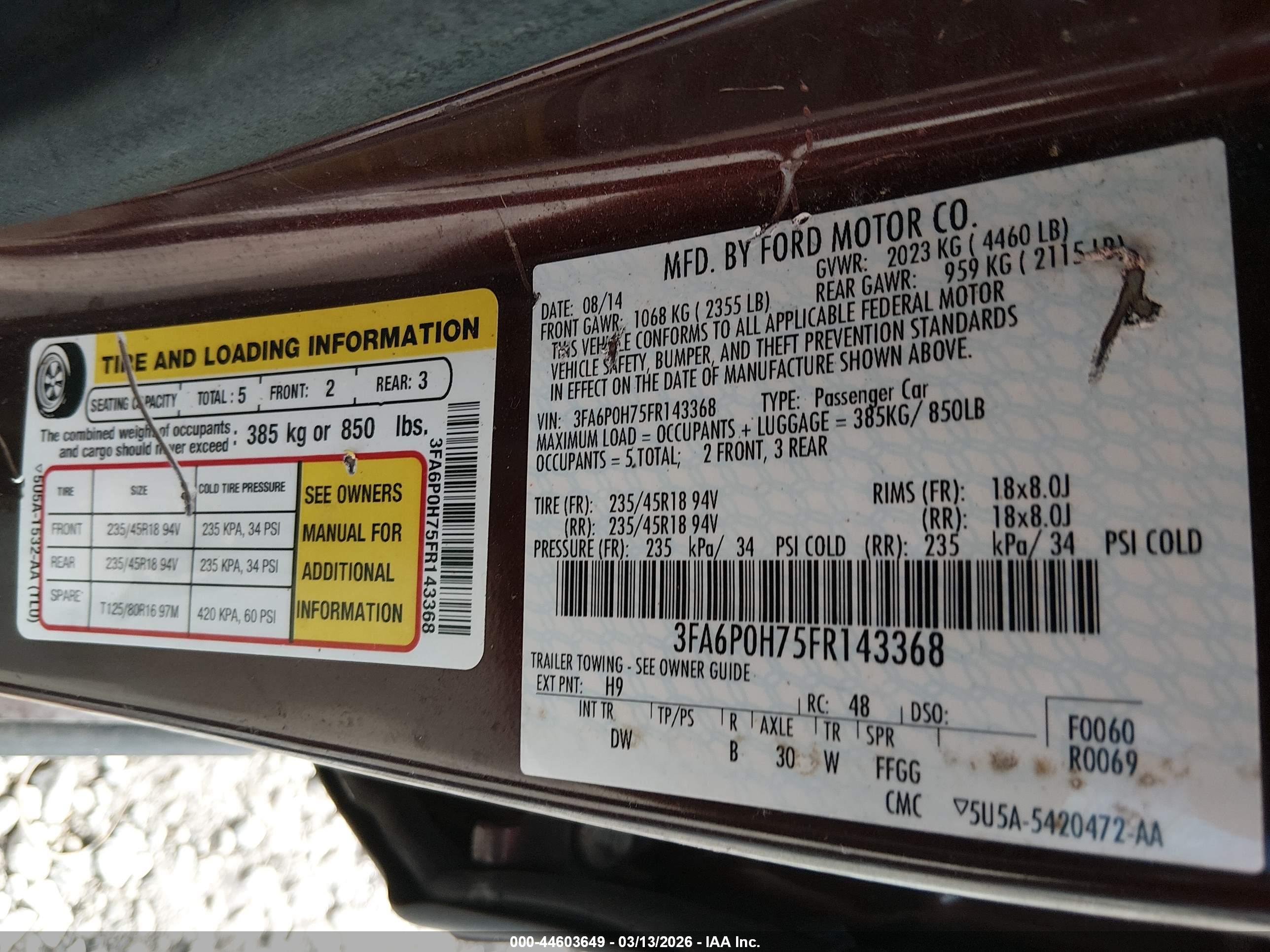 FORD FUSION image 9