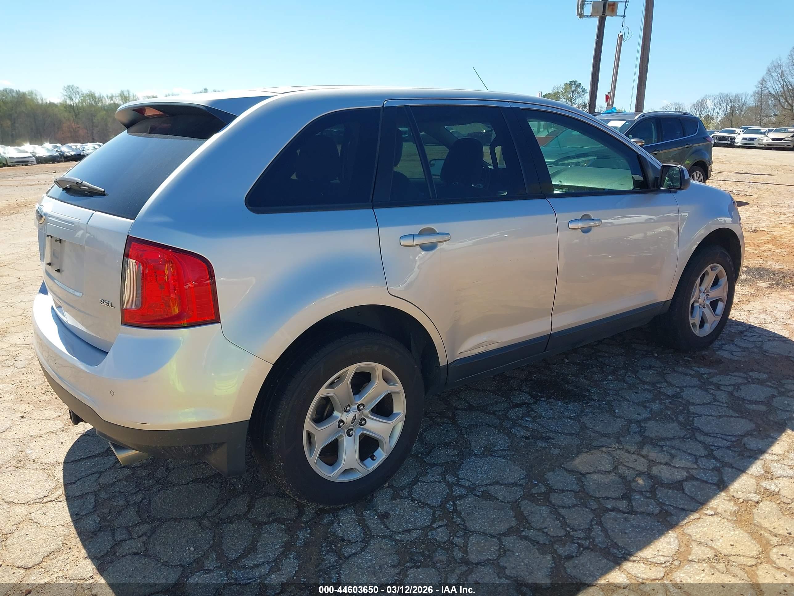 FORD EDGE image 4
