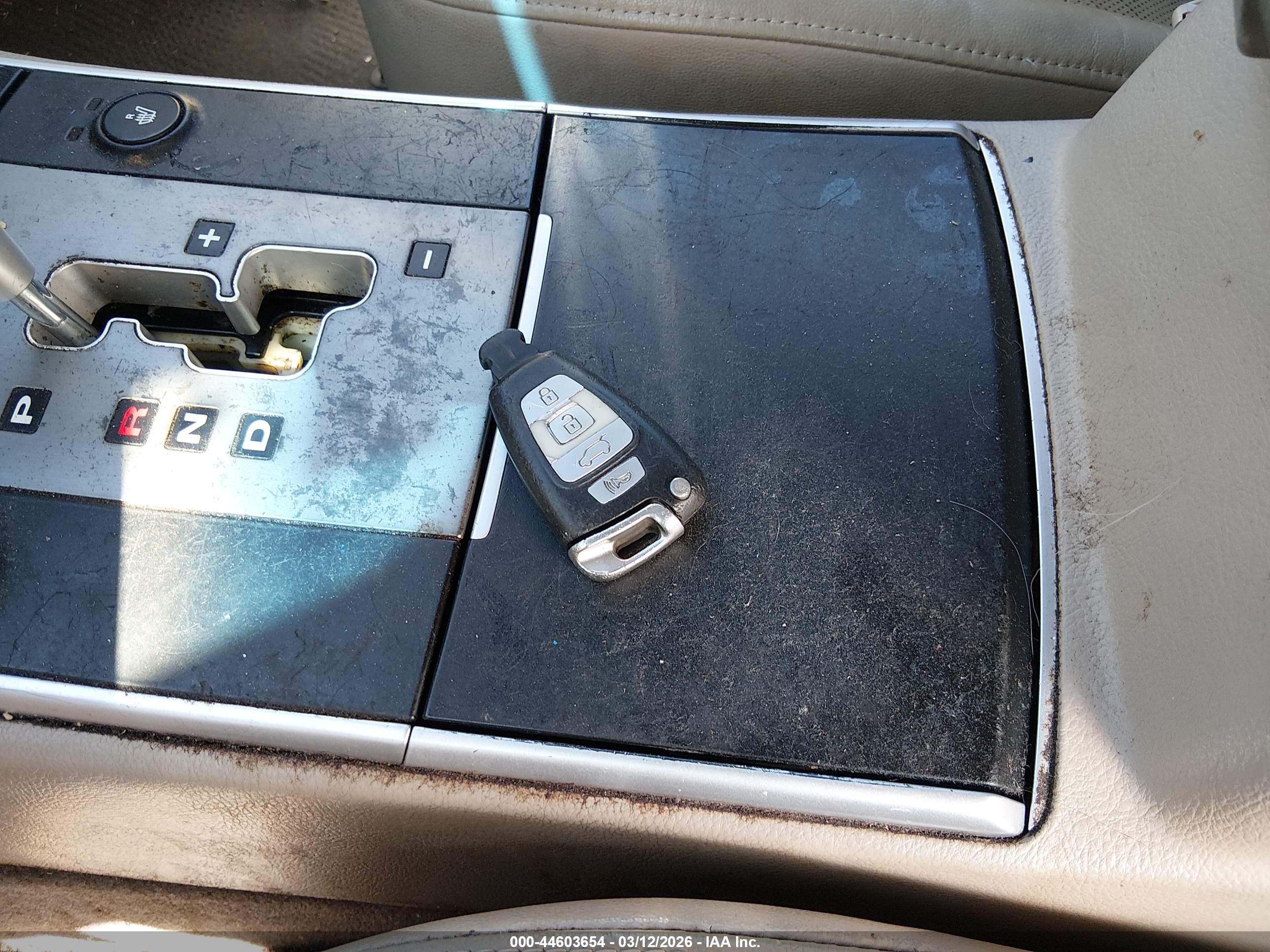 HYUNDAI VERACRUZ image 11