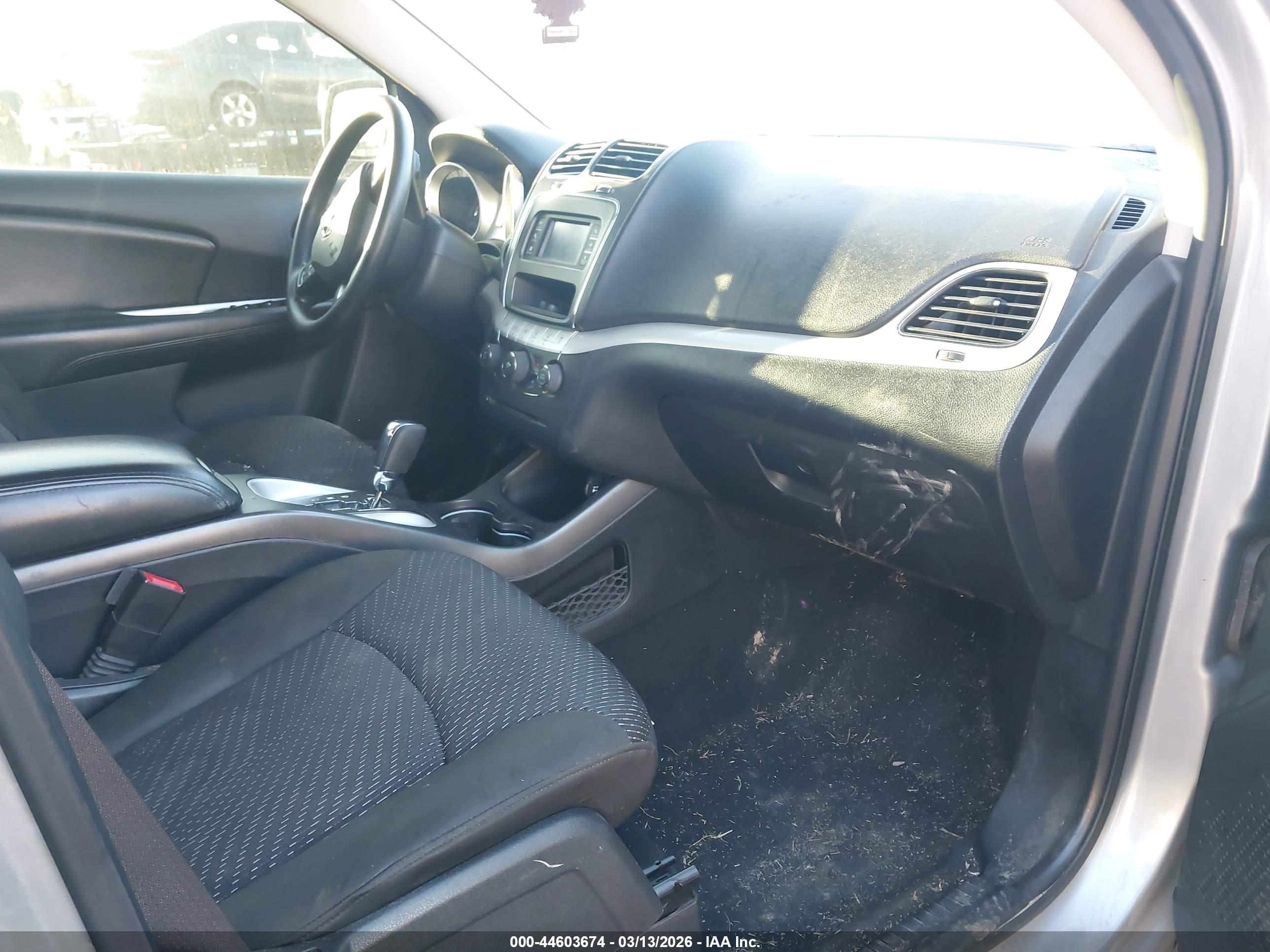 DODGE JOURNEY image 5