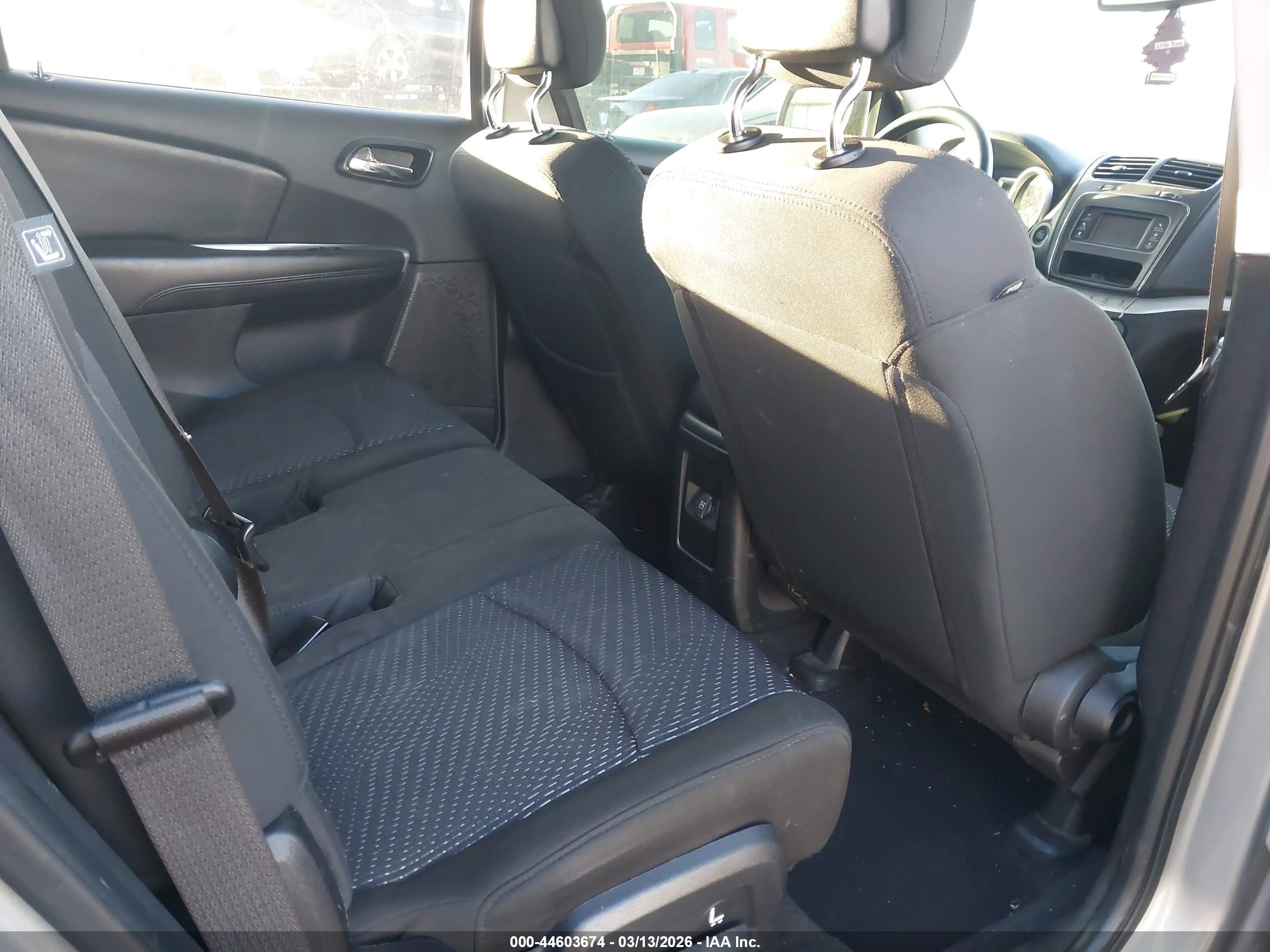 DODGE JOURNEY image 8