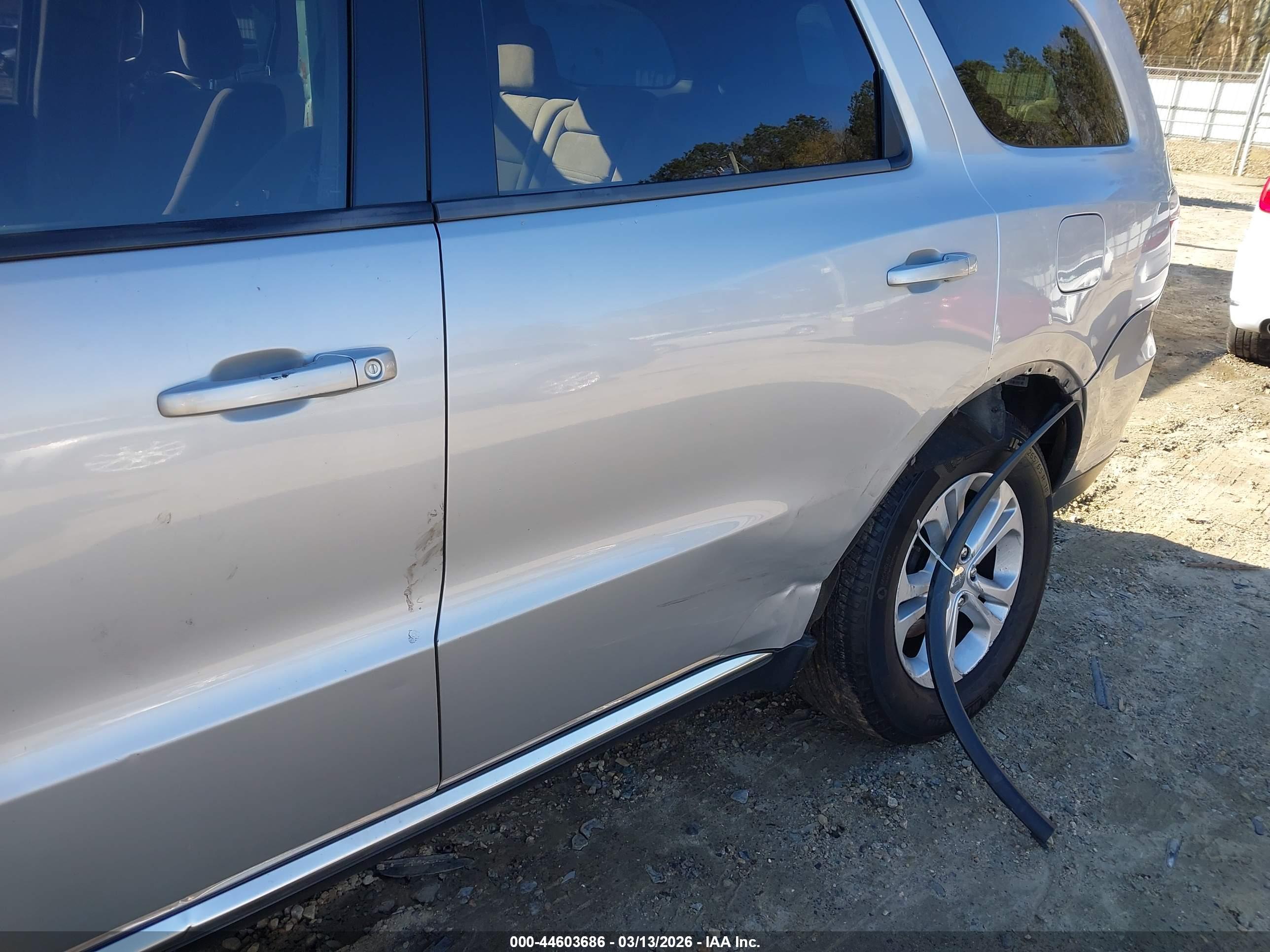 DODGE DURANGO image 6