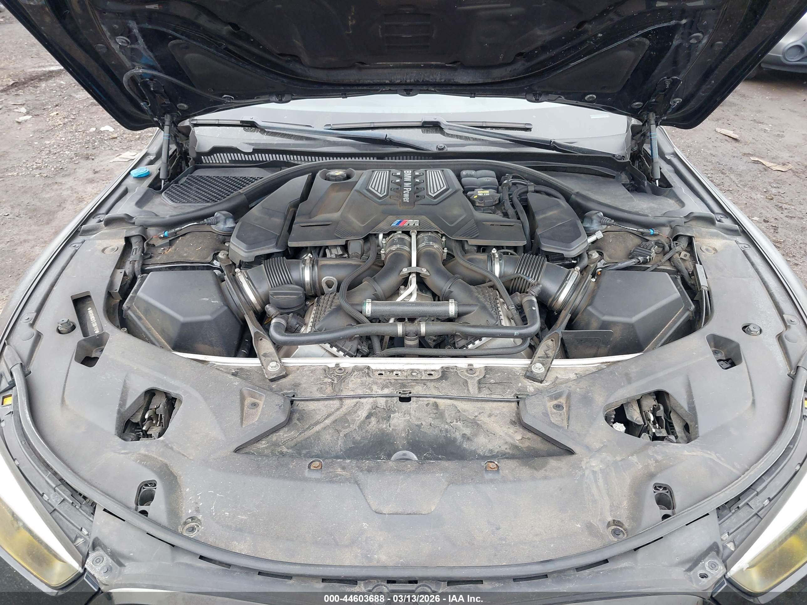 BMW M8 image 10
