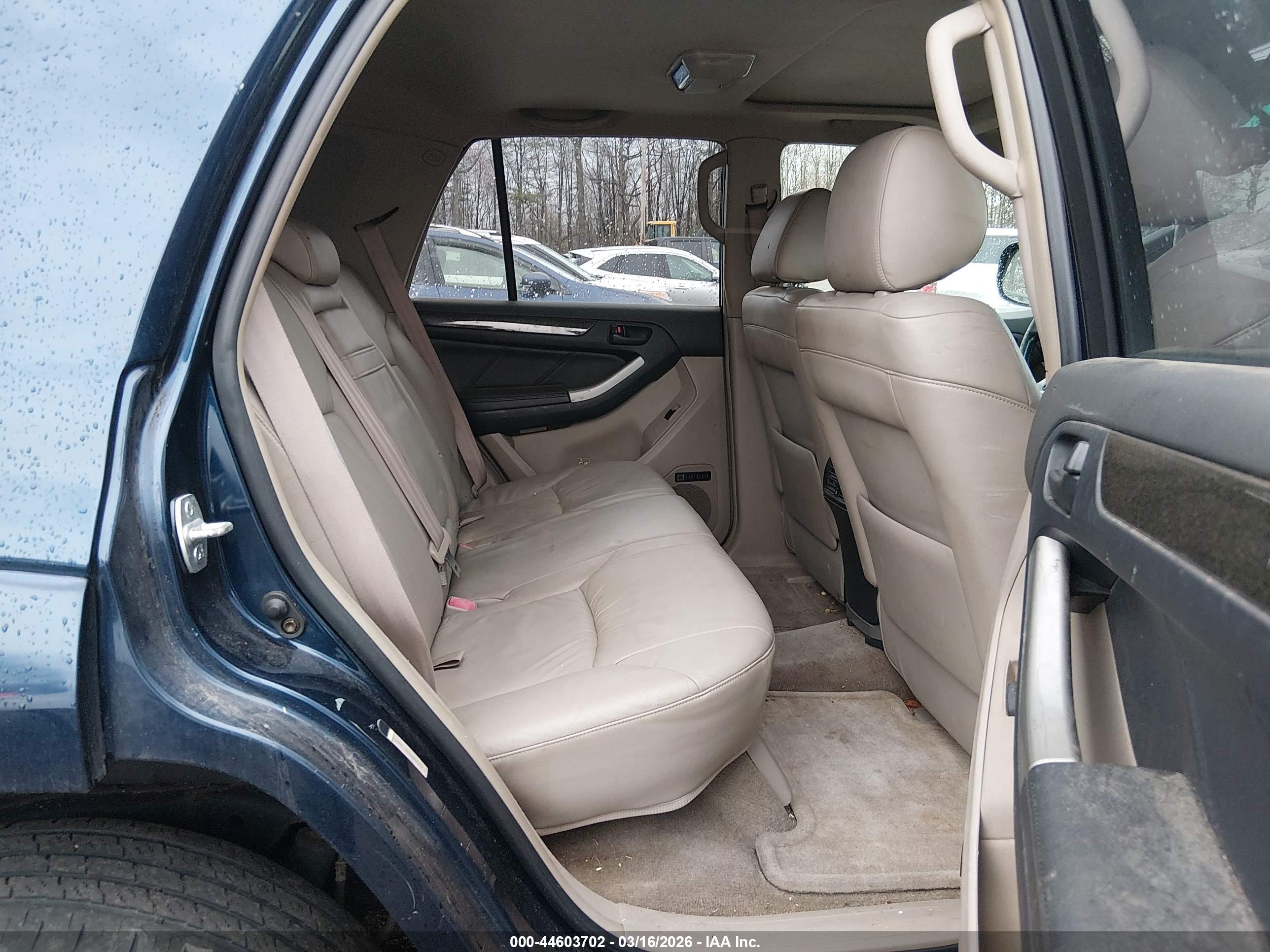 TOYOTA 4RUNNER image 8