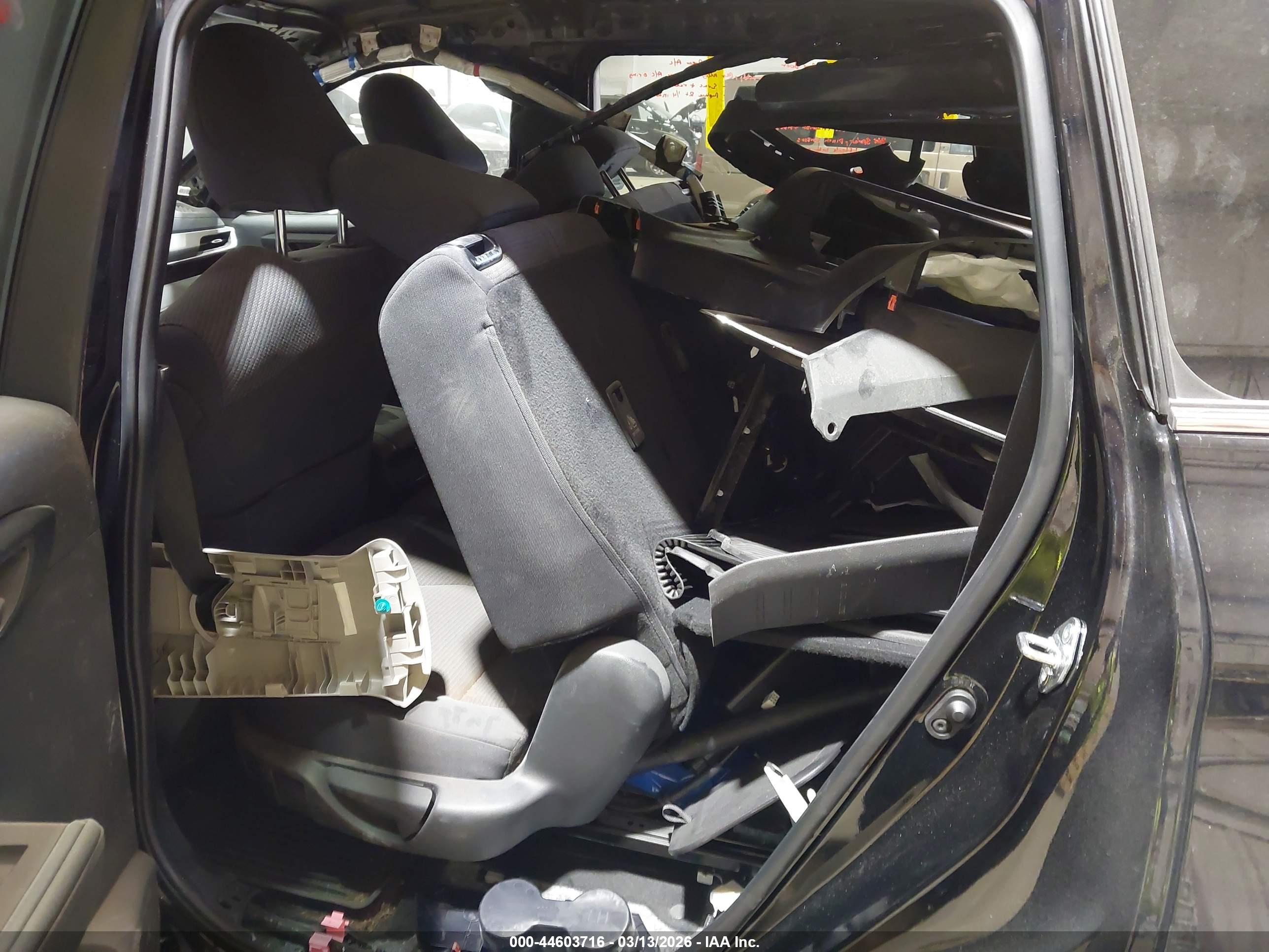 TOYOTA HIGHLANDER image 8