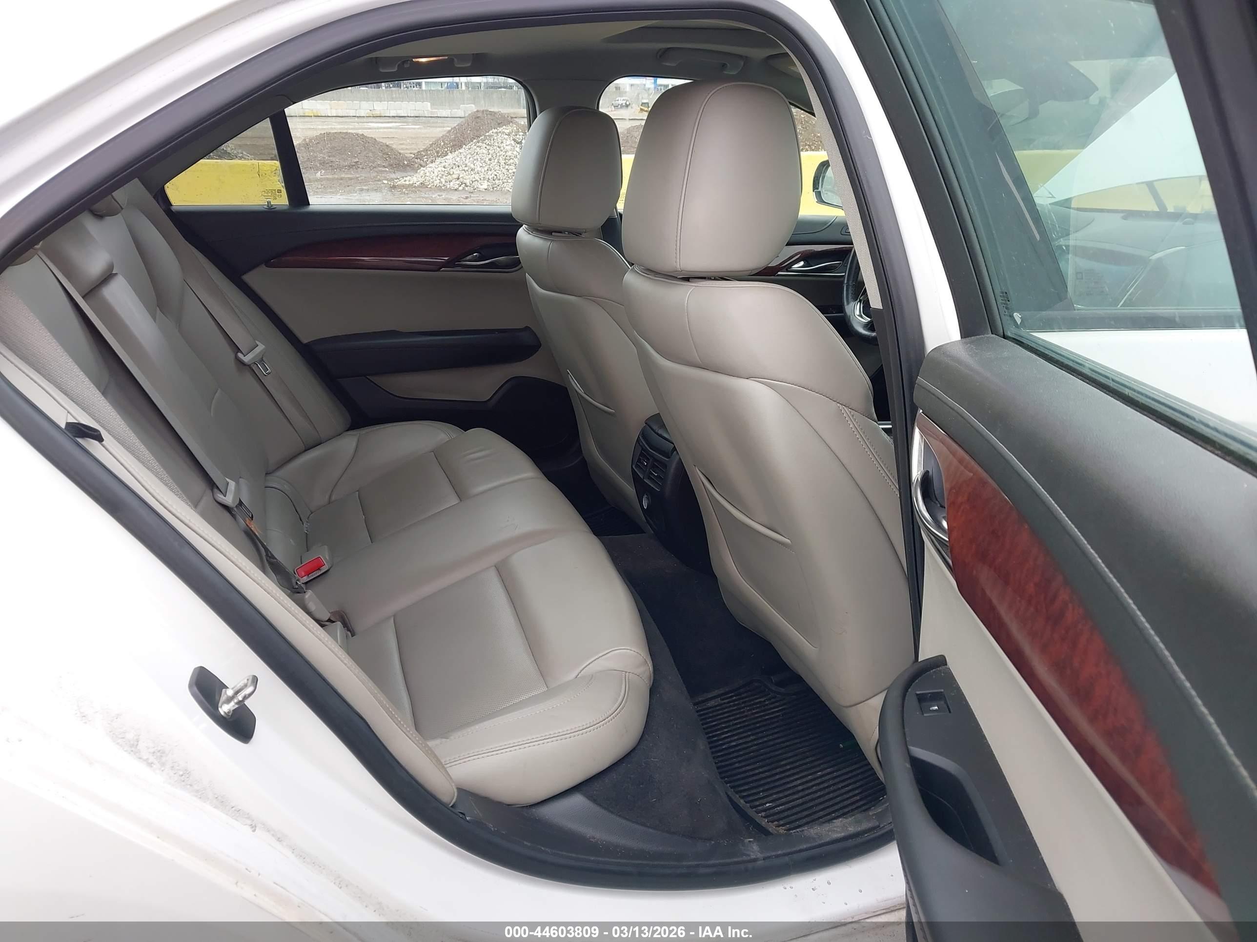 CADILLAC ATS image 8