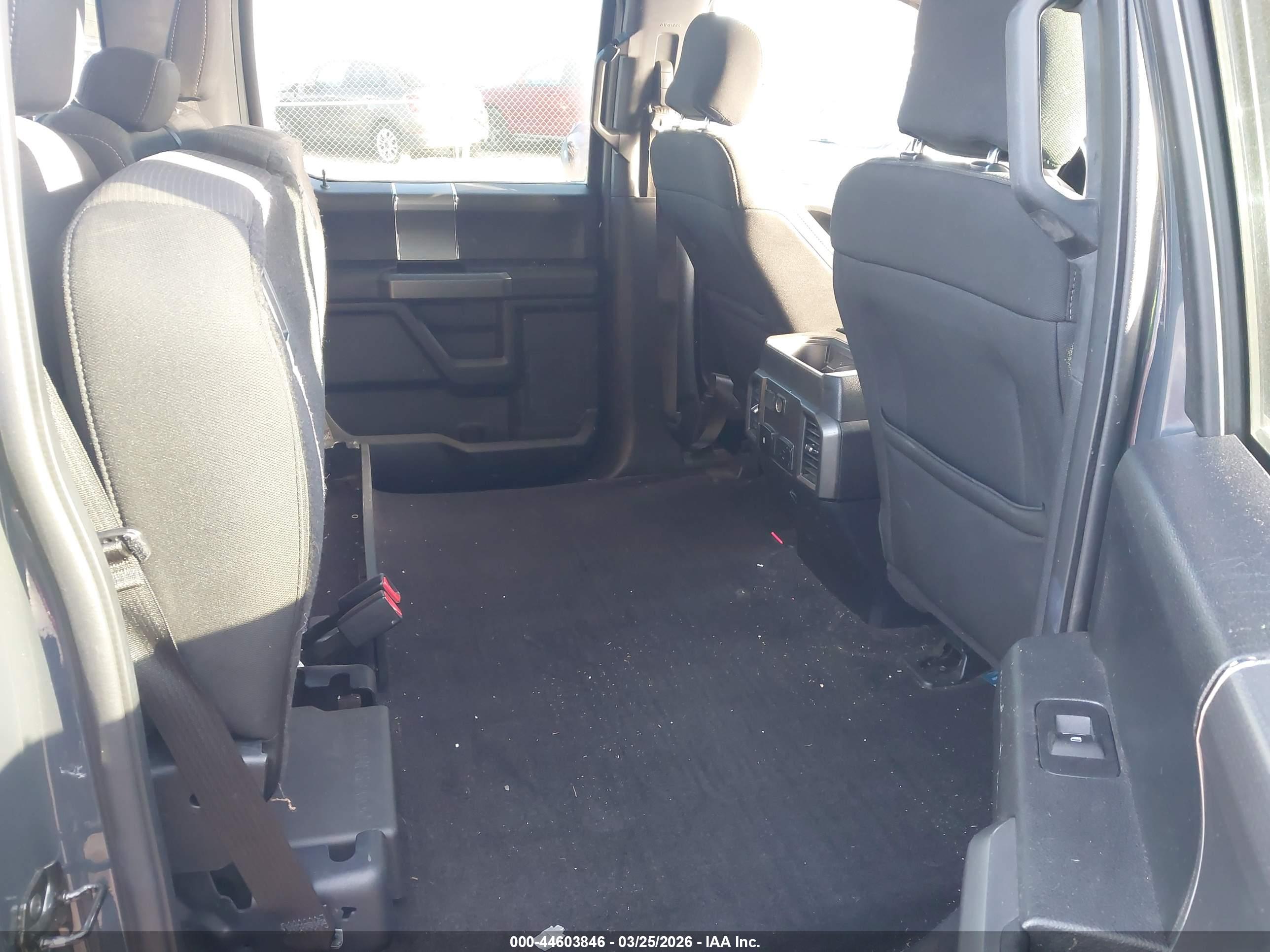 FORD F-150 image 8