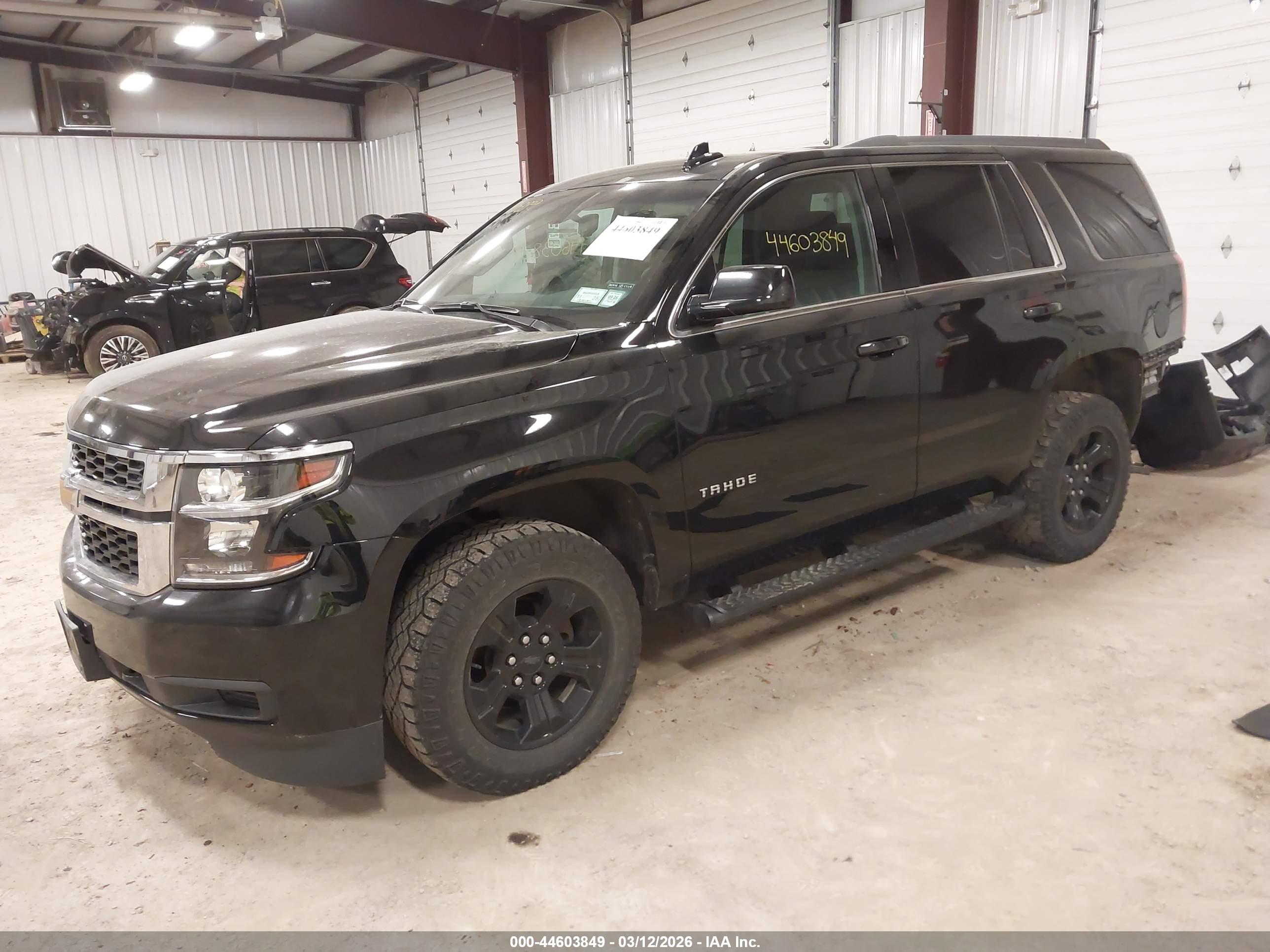 CHEVROLET TAHOE image 2