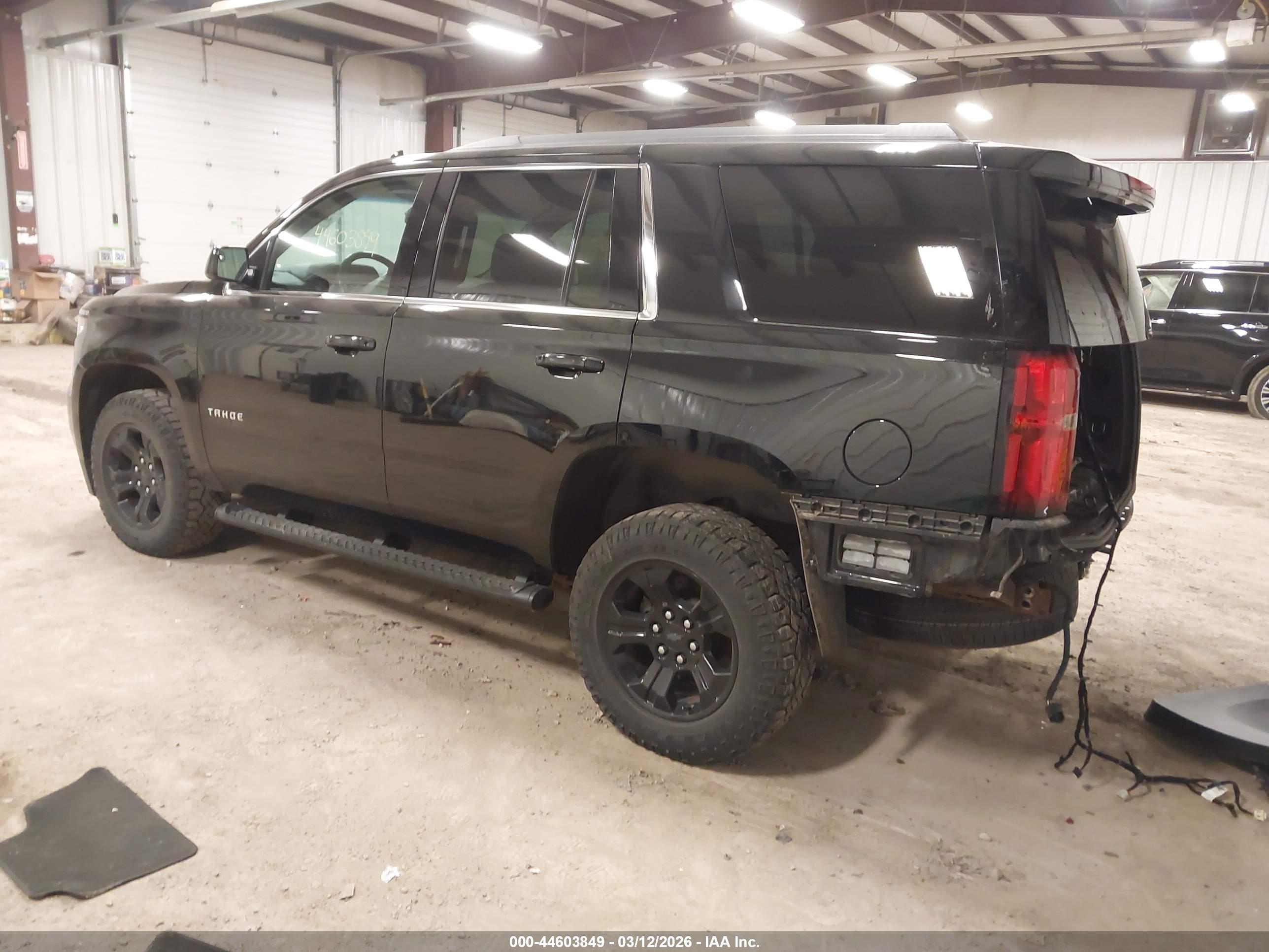 CHEVROLET TAHOE image 3