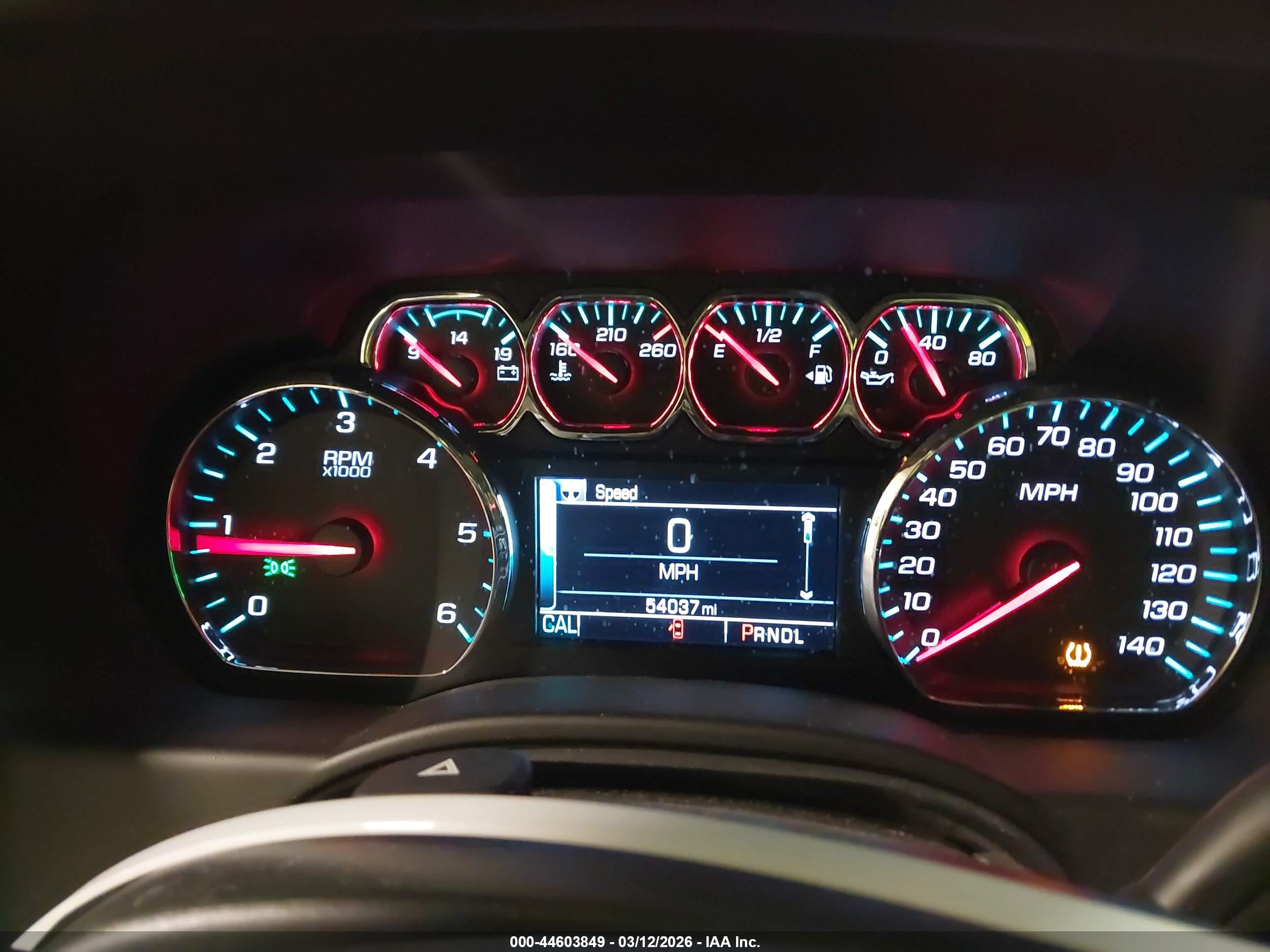CHEVROLET TAHOE image 7