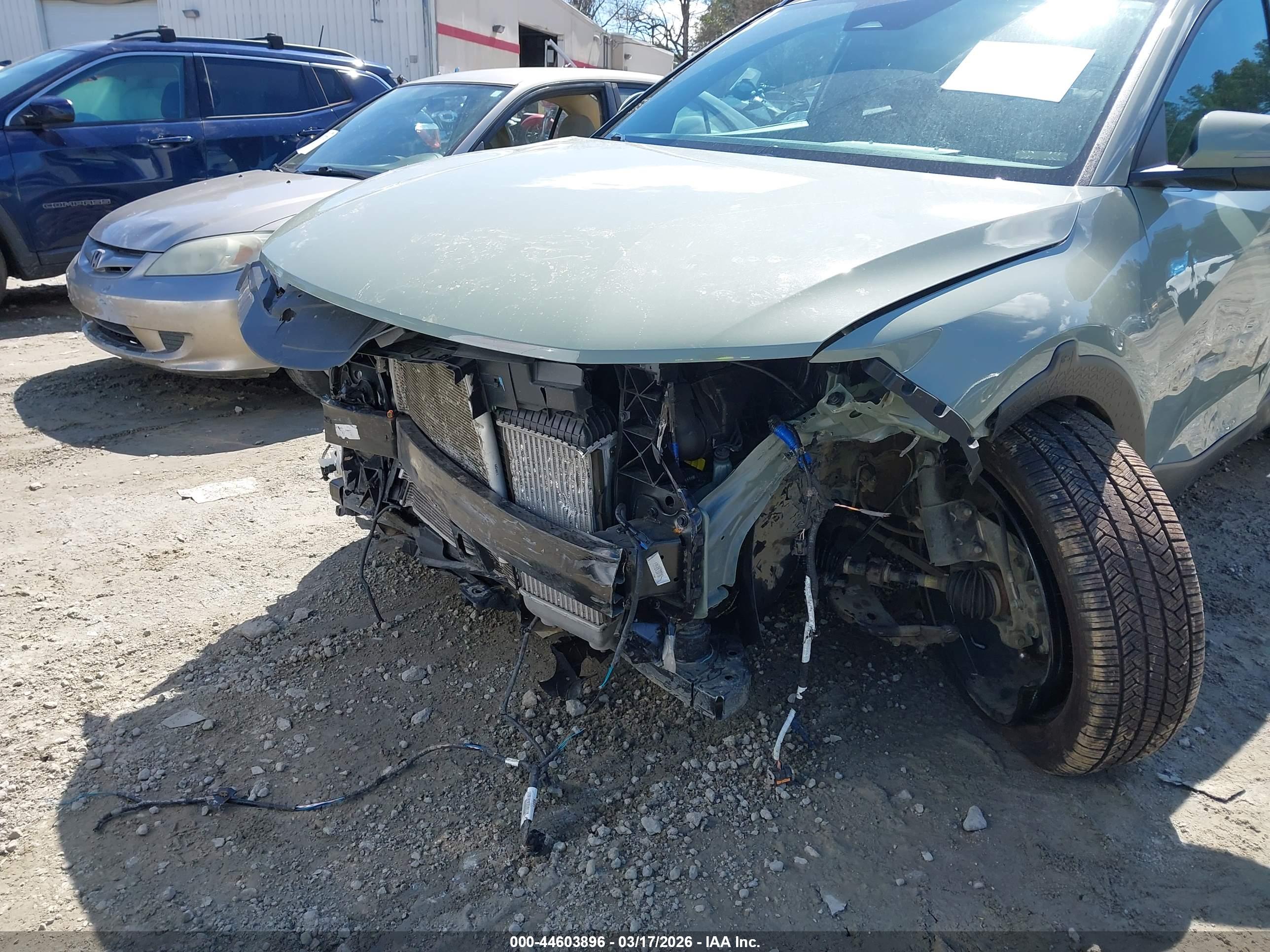 HYUNDAI SANTA image 6