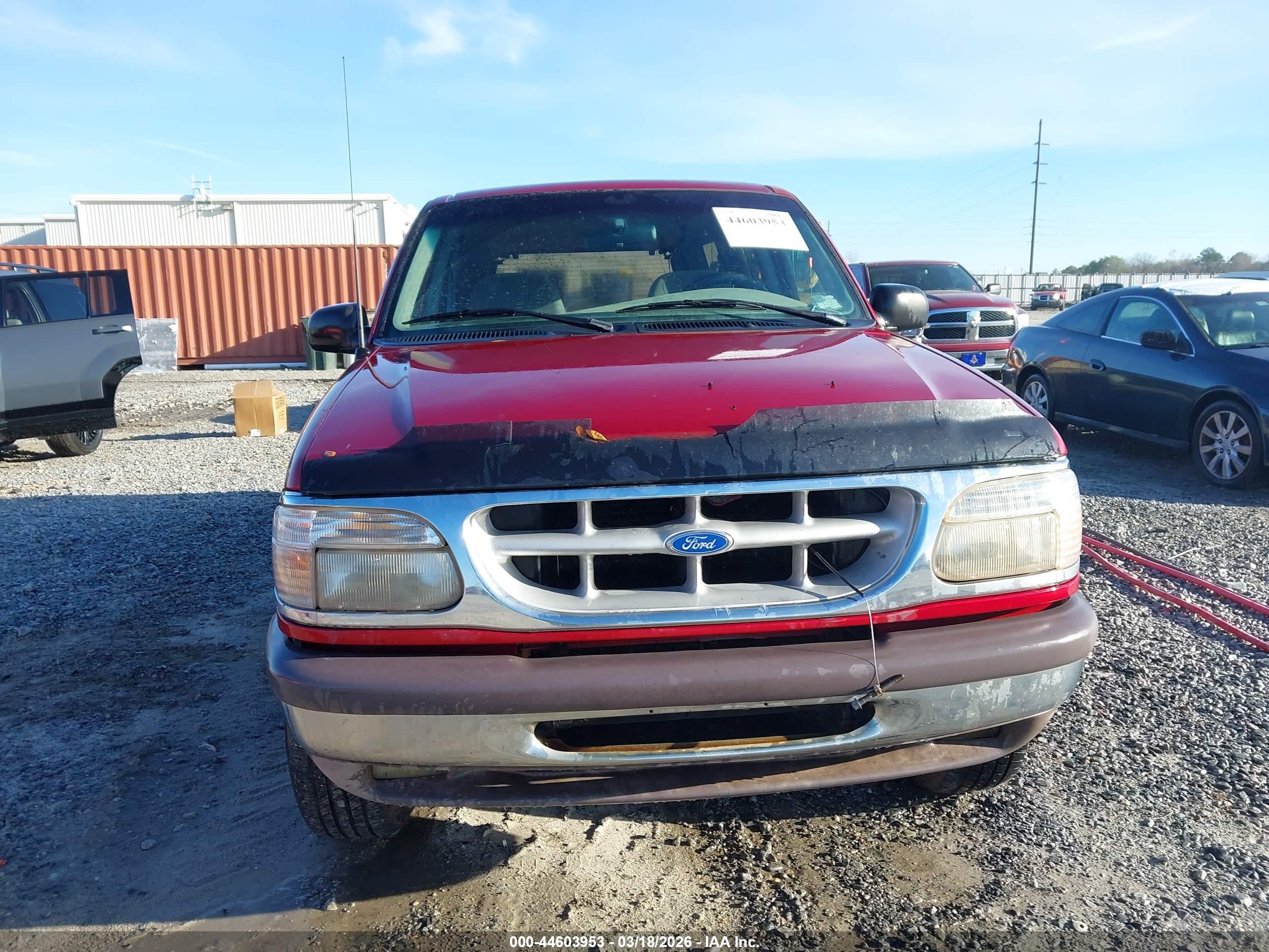FORD EXPLORER image 6