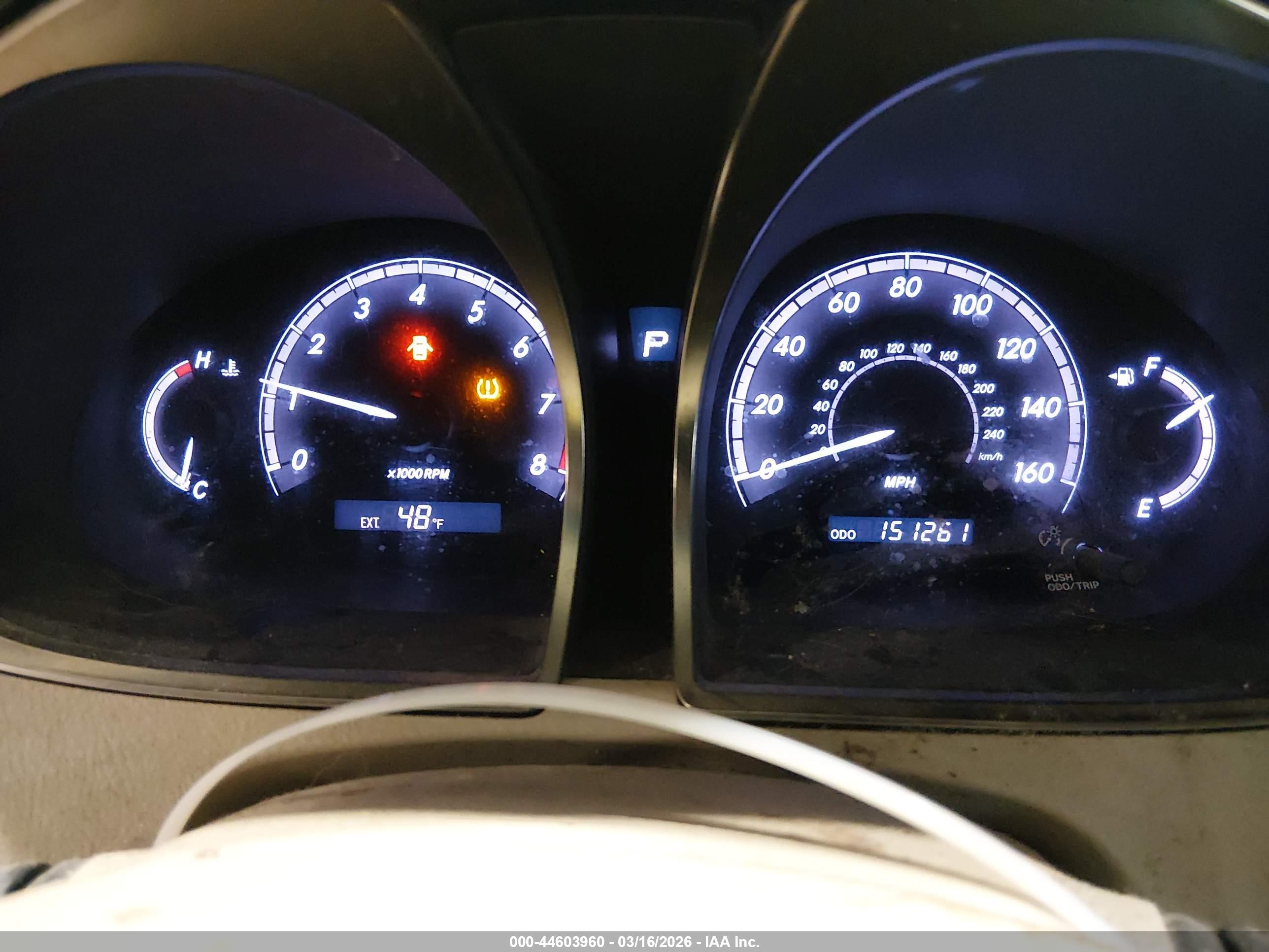 TOYOTA AVALON image 7