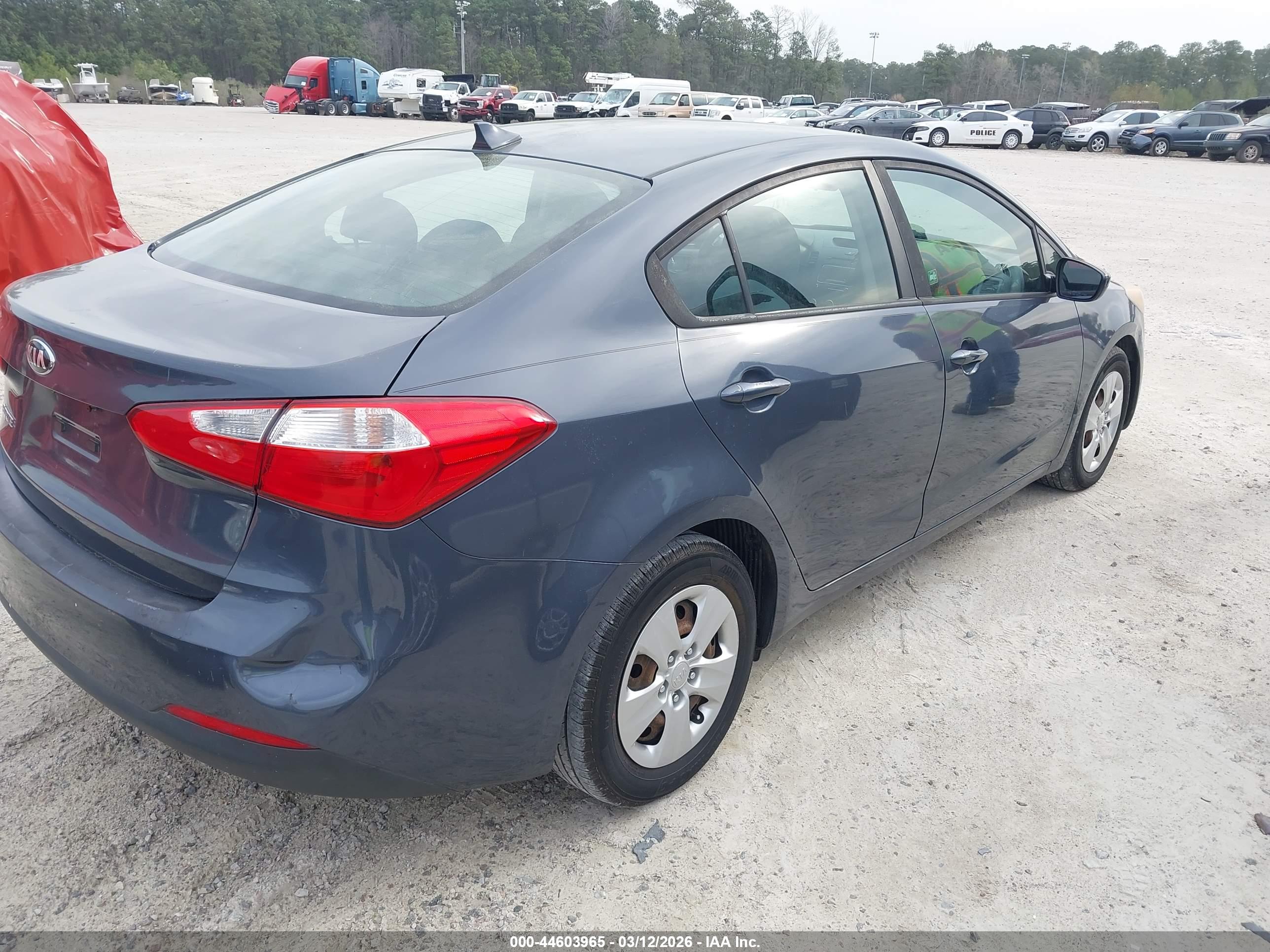KIA FORTE image 4
