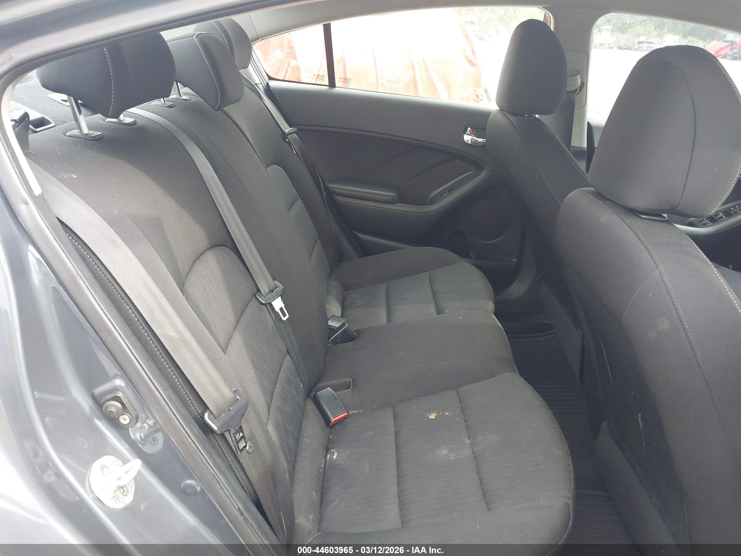 KIA FORTE image 8