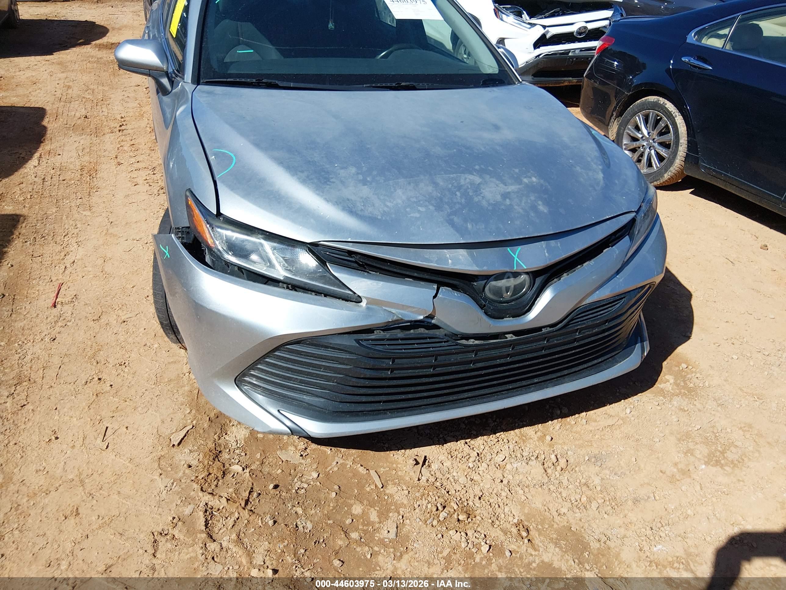 TOYOTA CAMRY image 6