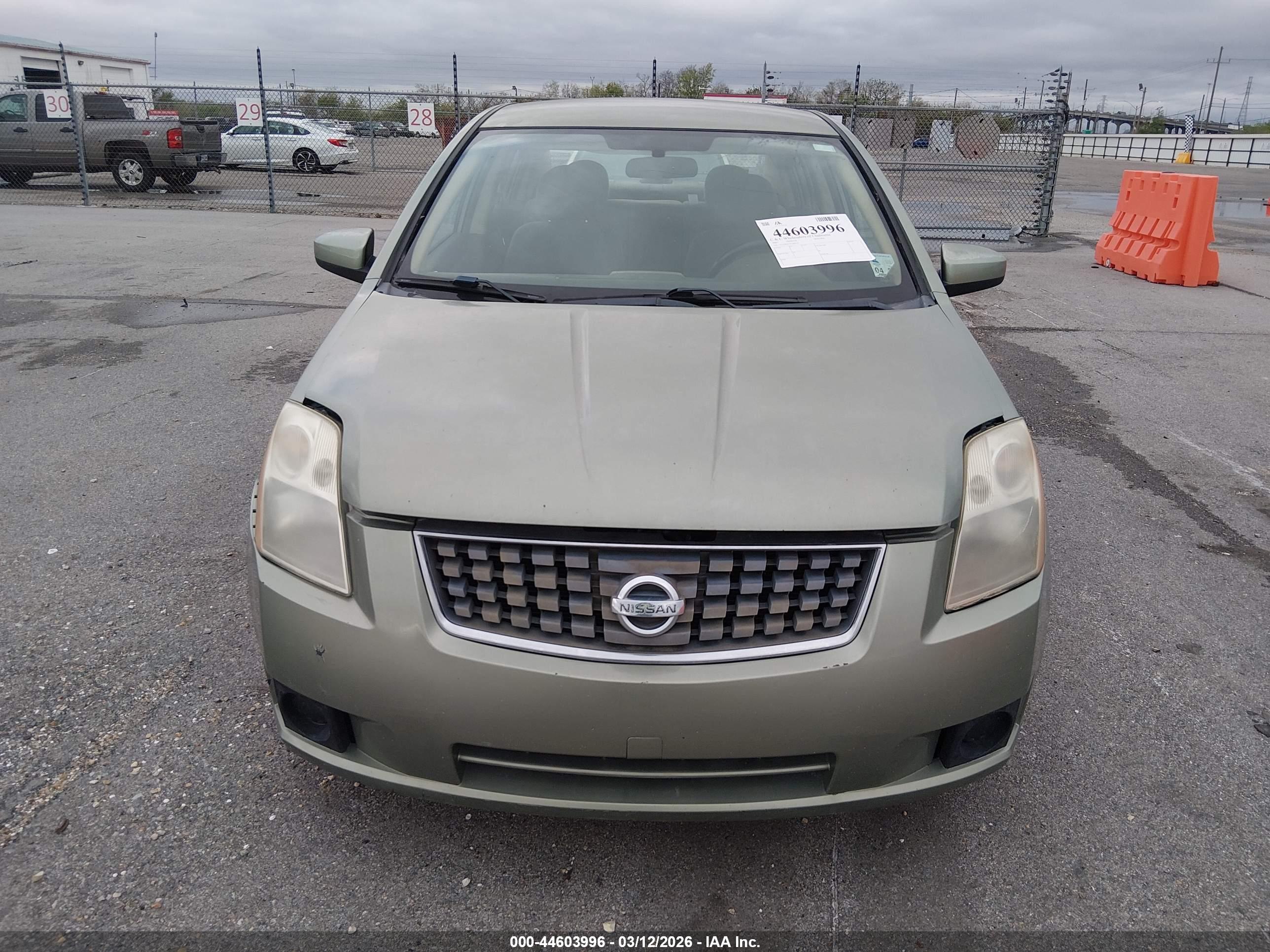 NISSAN SENTRA image 6