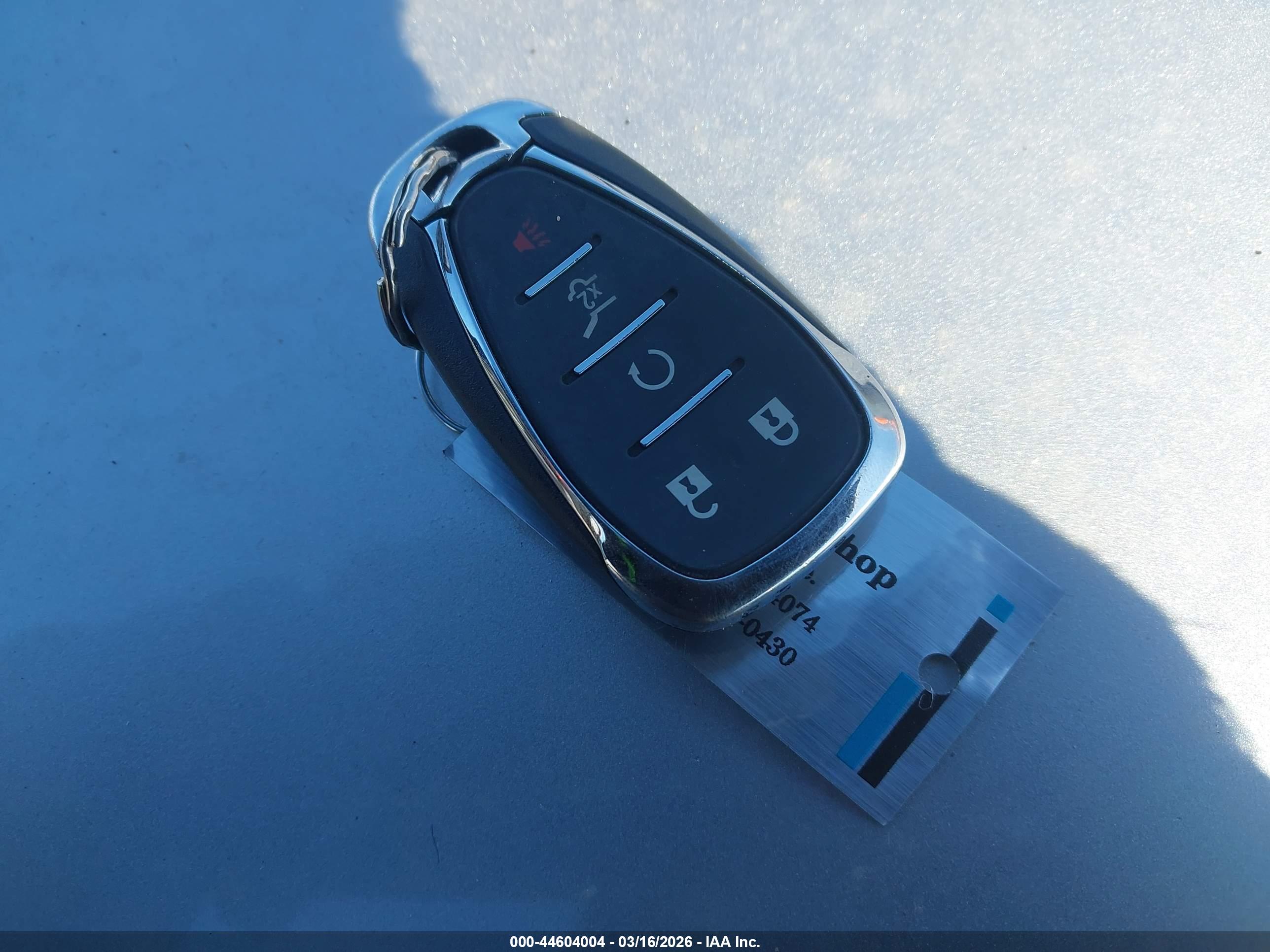 CHEVROLET EQUINOX image 11