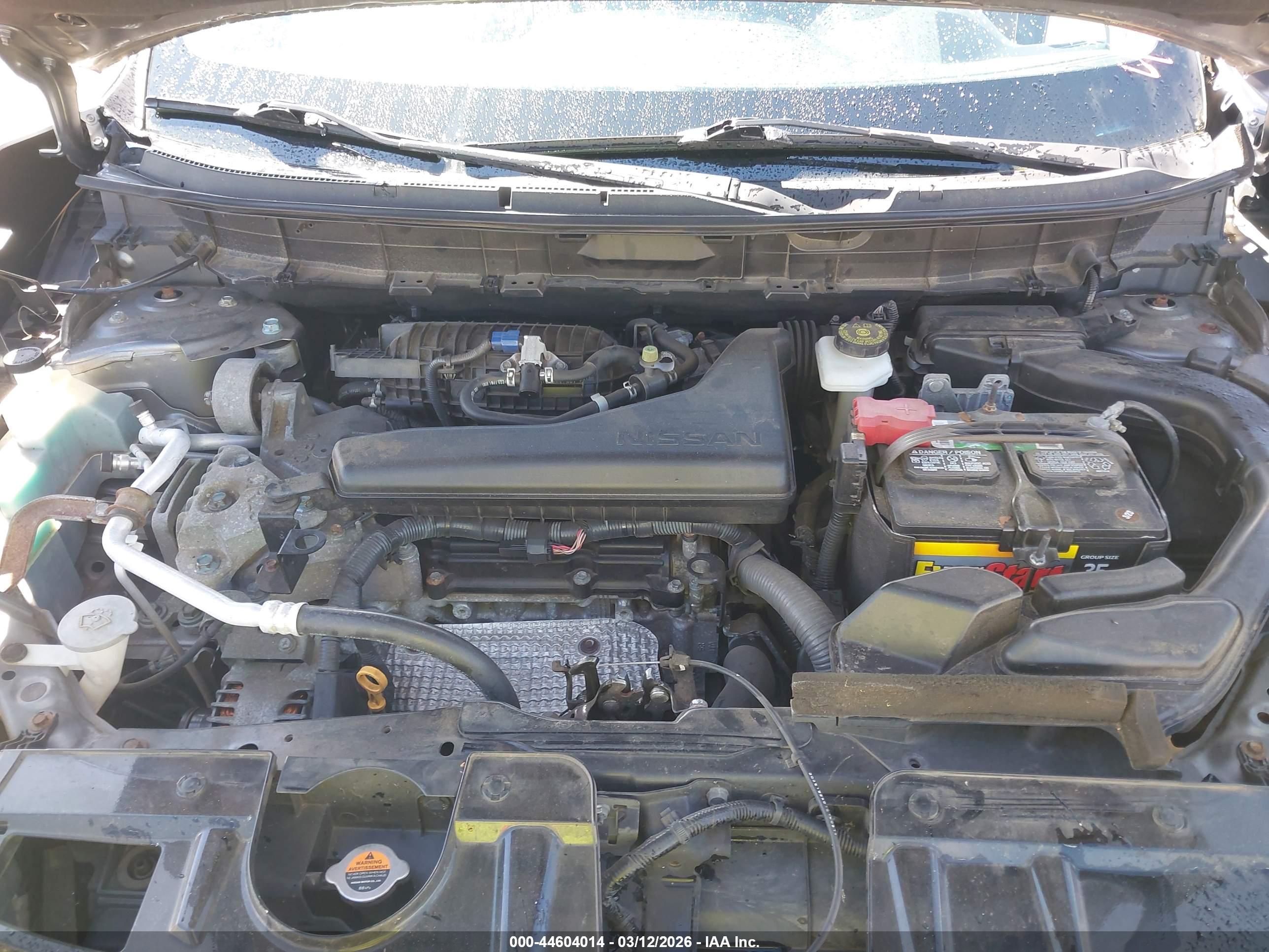 NISSAN ROGUE image 10