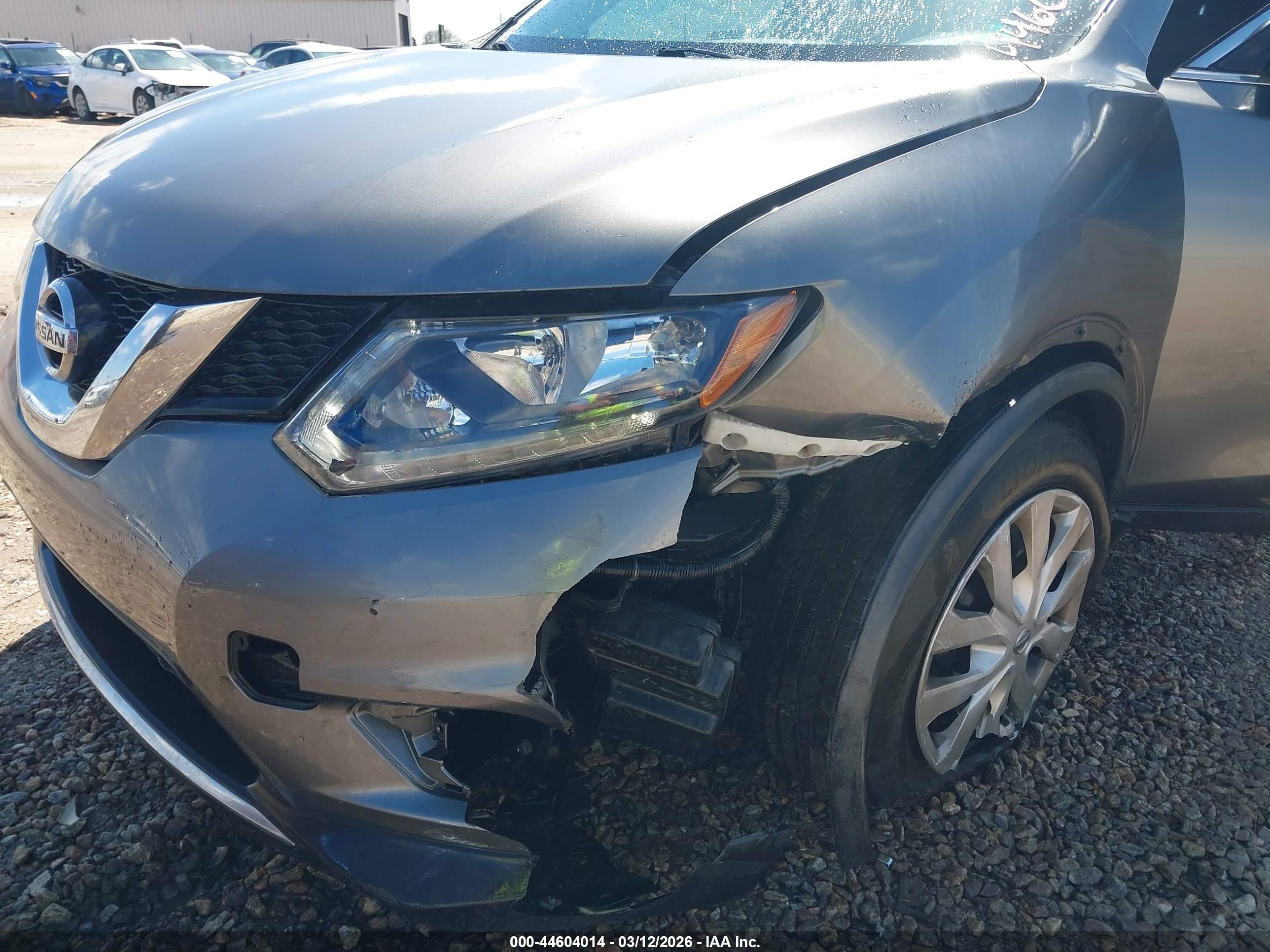 NISSAN ROGUE image 6
