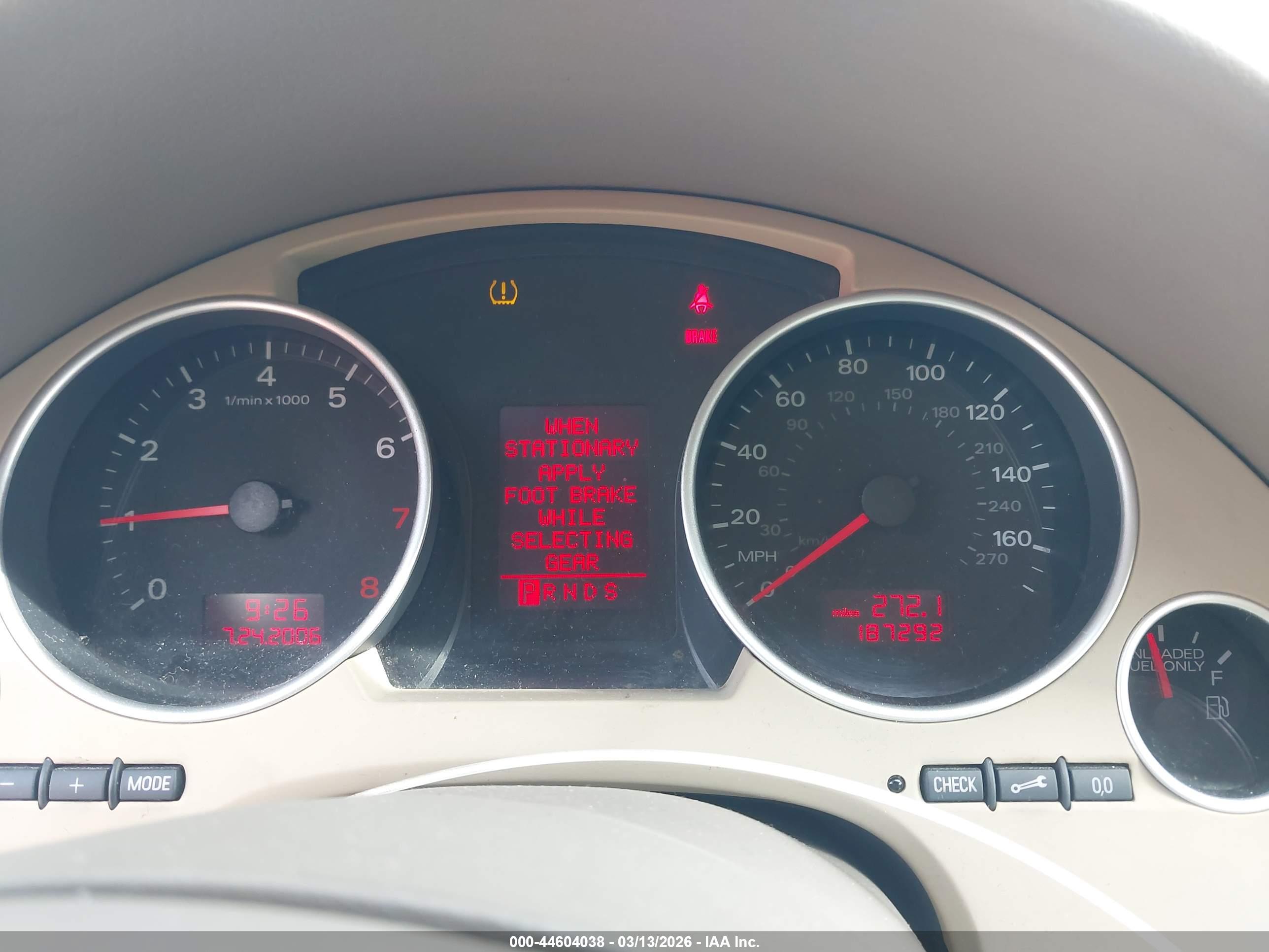 AUDI A4 image 7