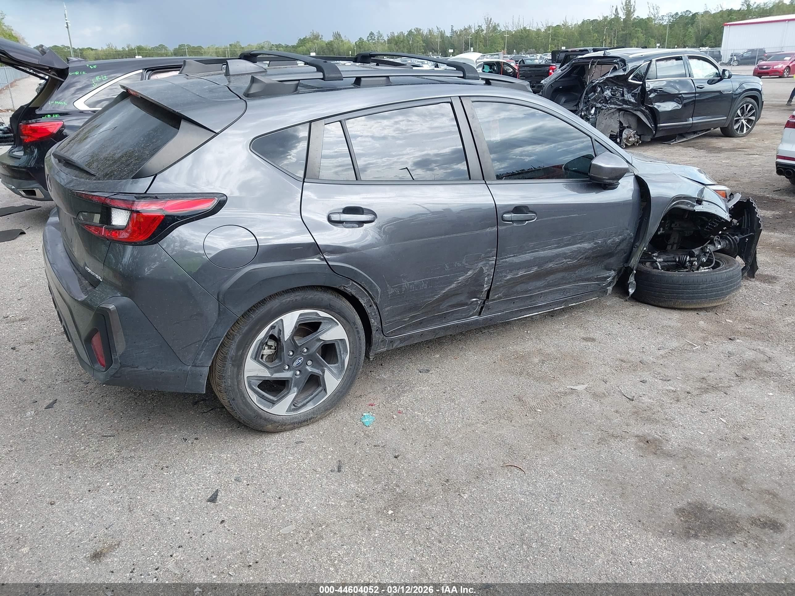 SUBARU CROSSTREK image 4