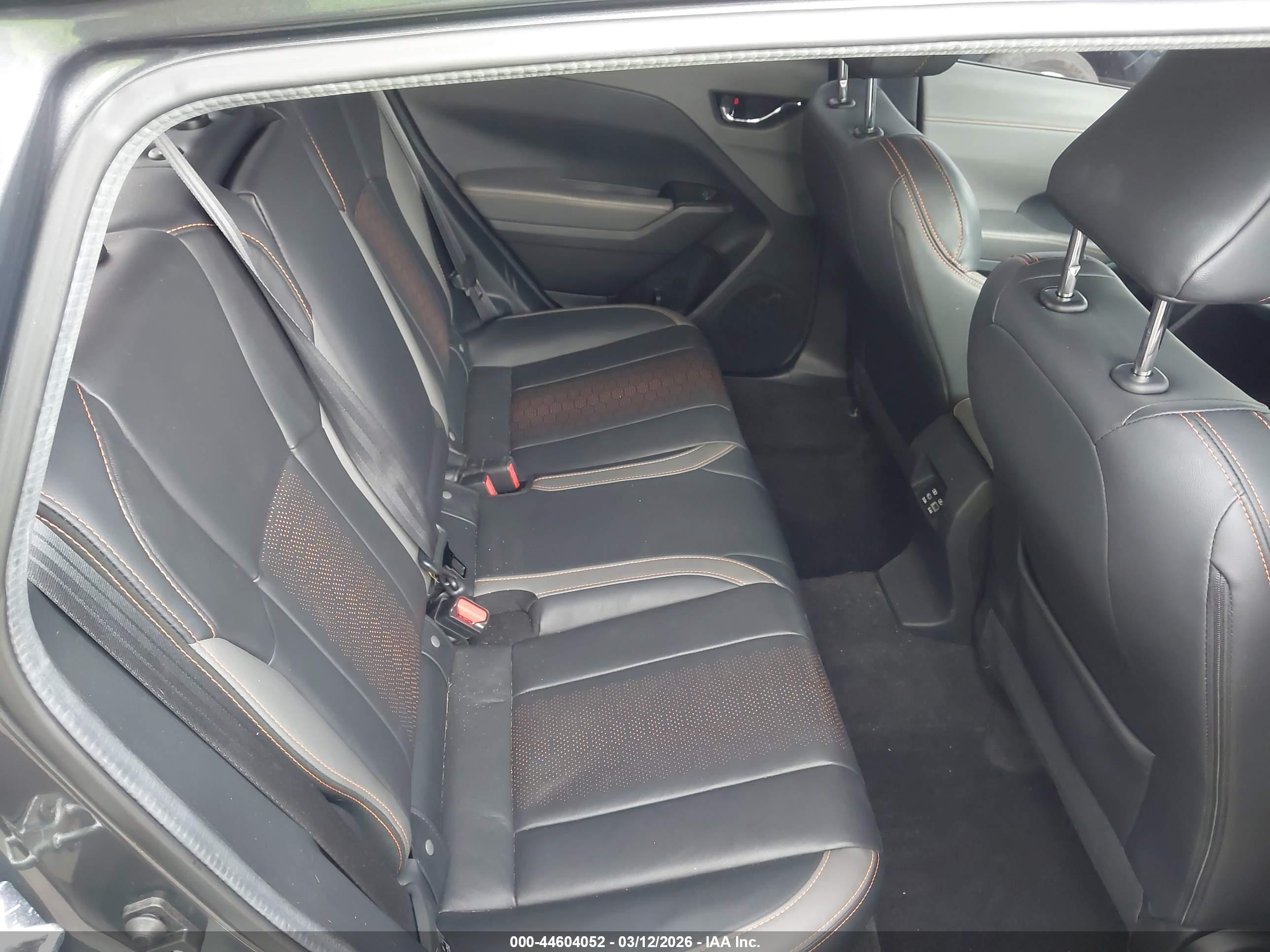 SUBARU CROSSTREK image 8