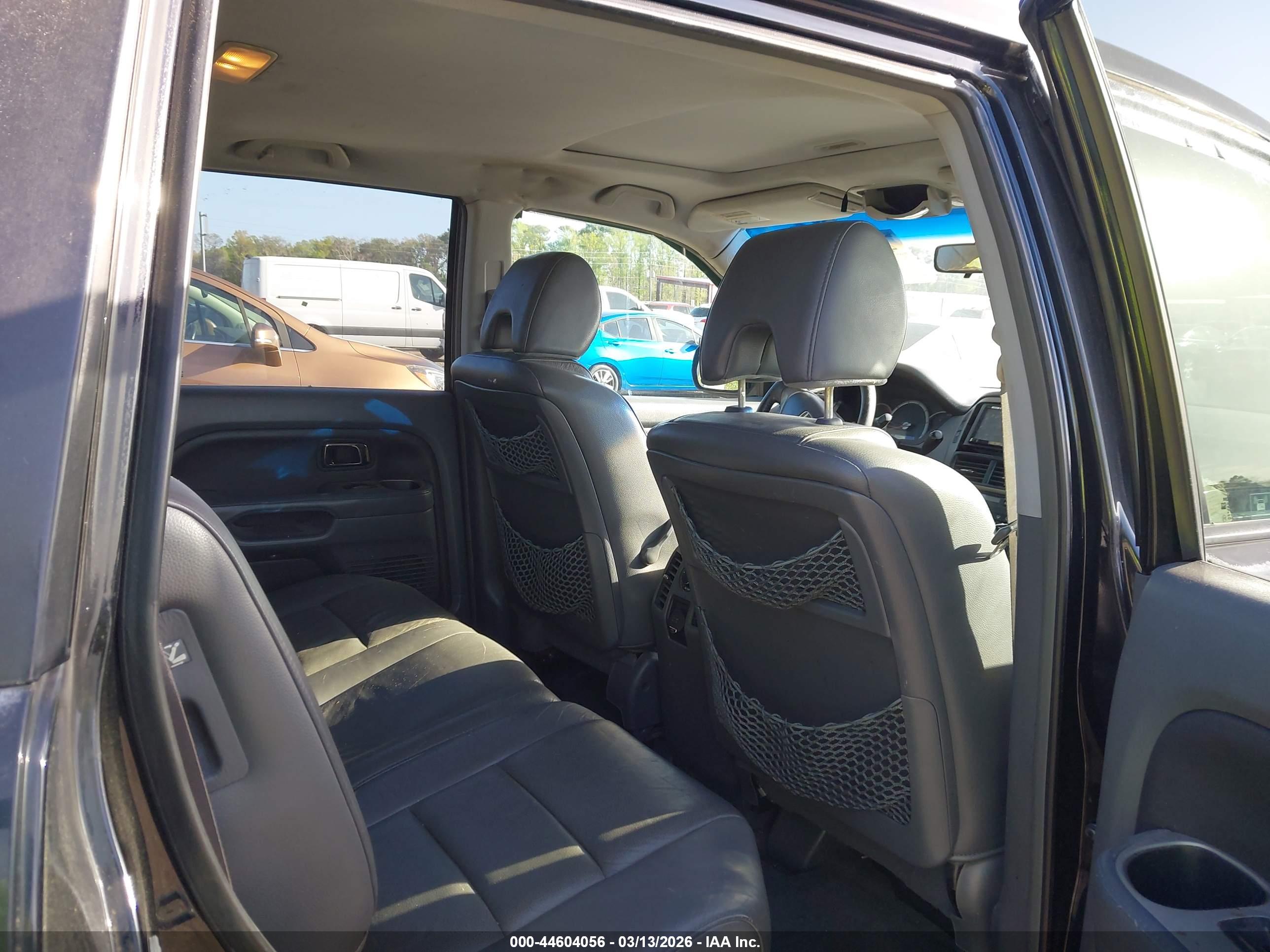 HONDA PILOT image 8