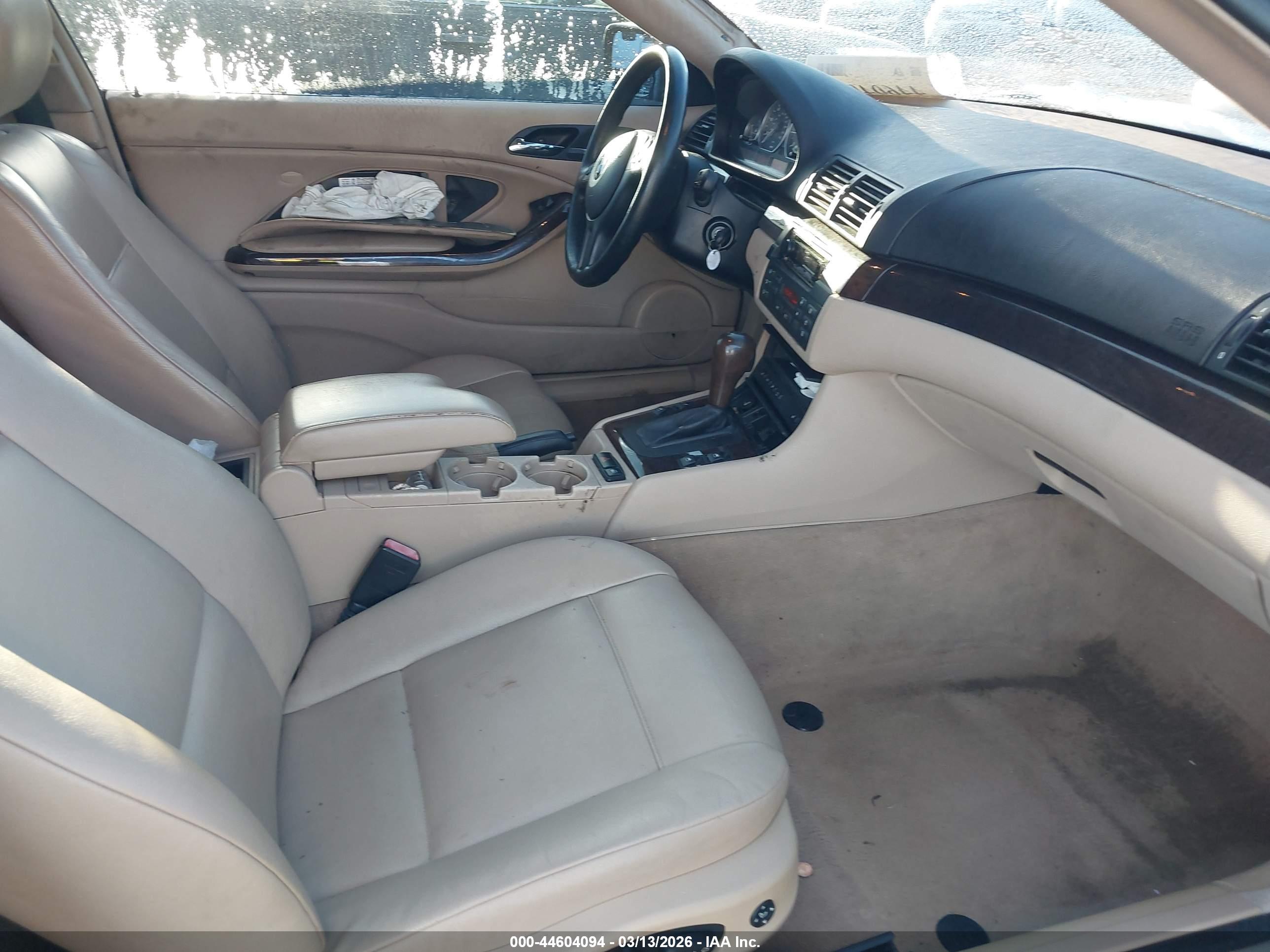 BMW 330CI image 5