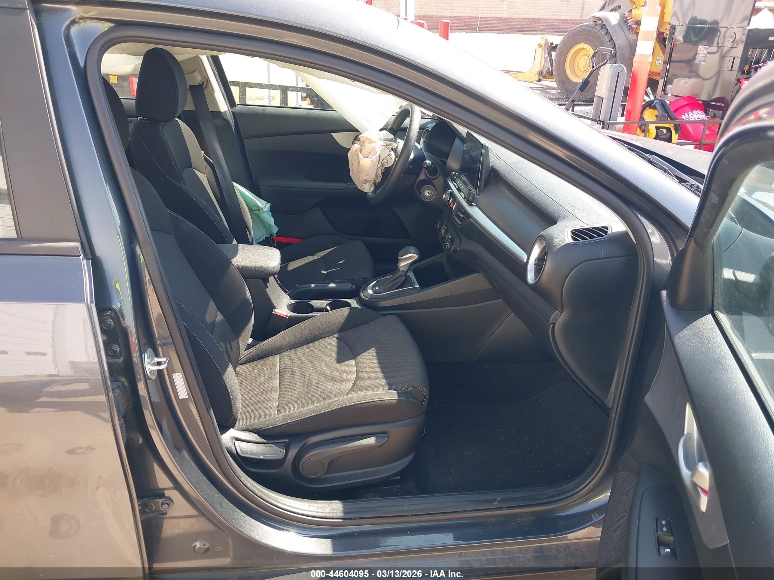 KIA FORTE image 5