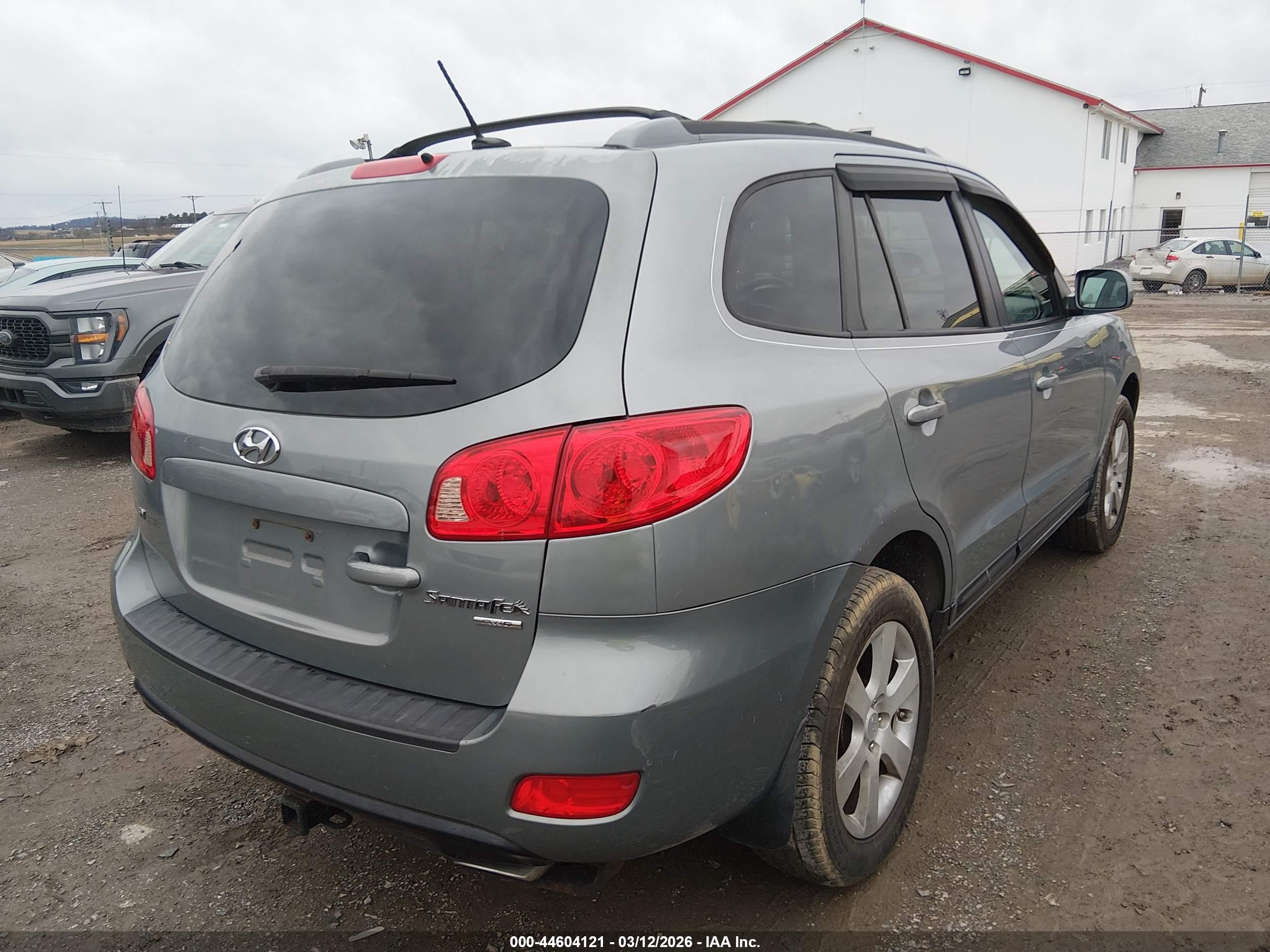HYUNDAI SANTA image 6