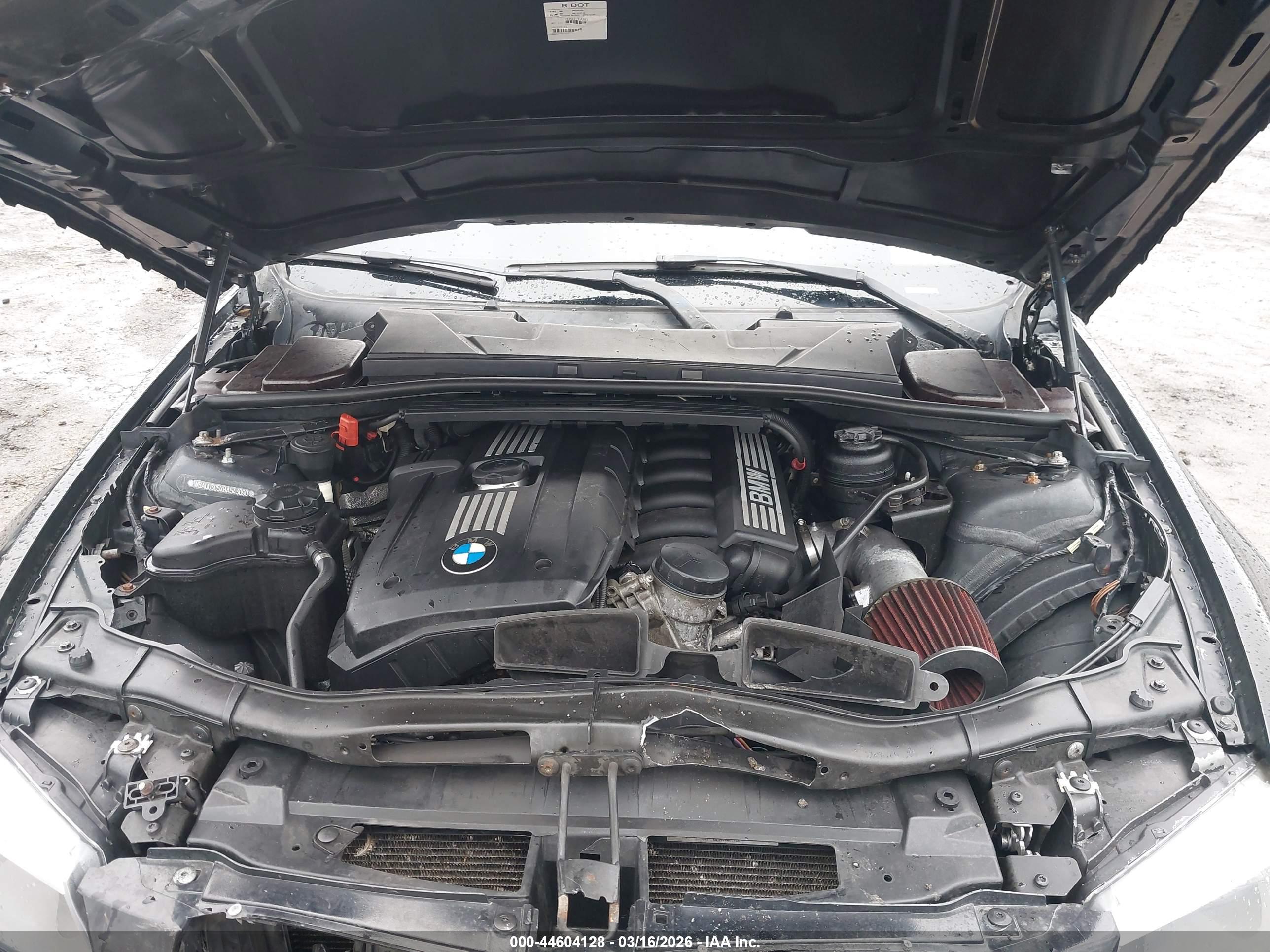 BMW 328I image 10