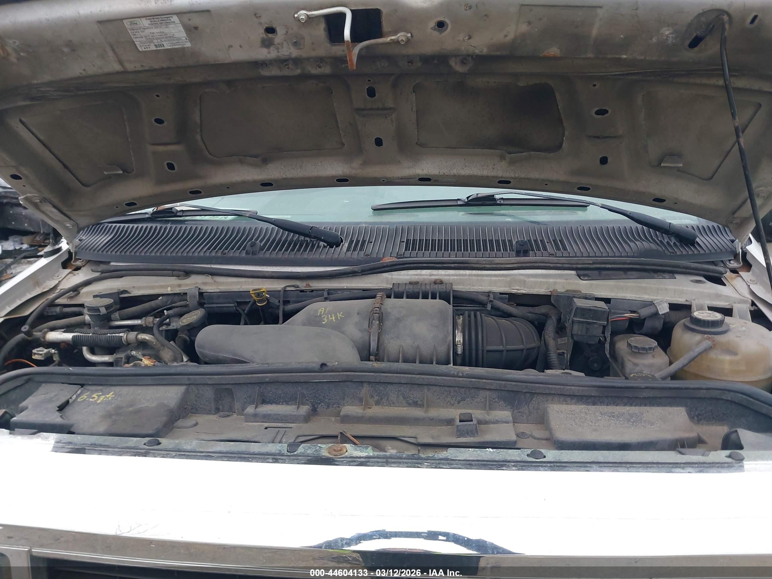 FORD E-350 image 10